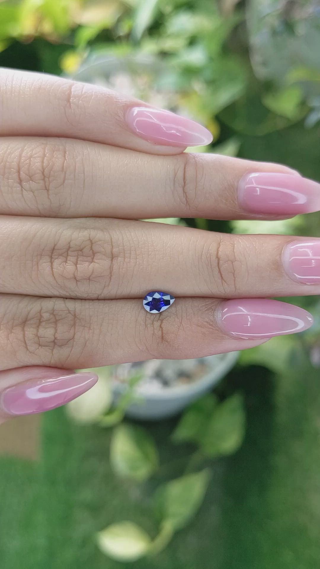 0.65 Ct. Blue Sapphire from Ceylon (Sri Lanka) Size Video