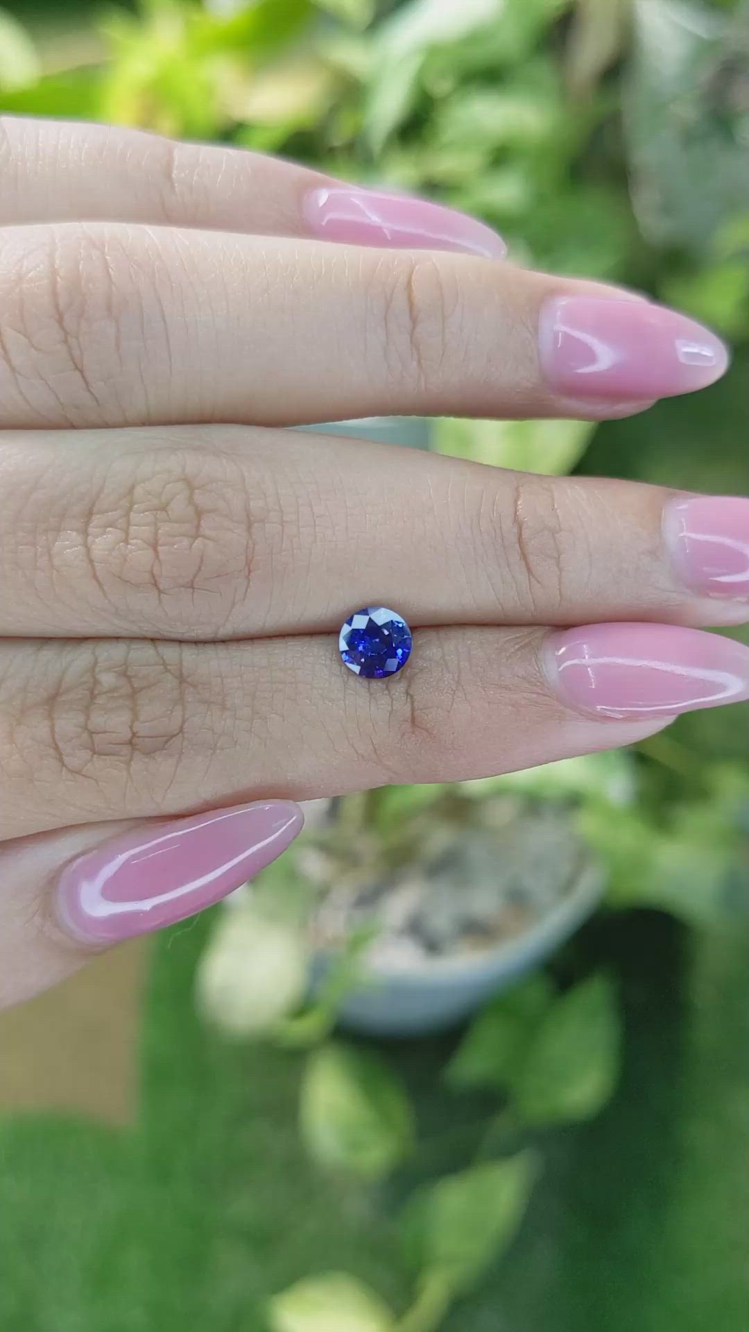 0.77 Ct. Blue Sapphire from Ceylon (Sri Lanka) Size Video