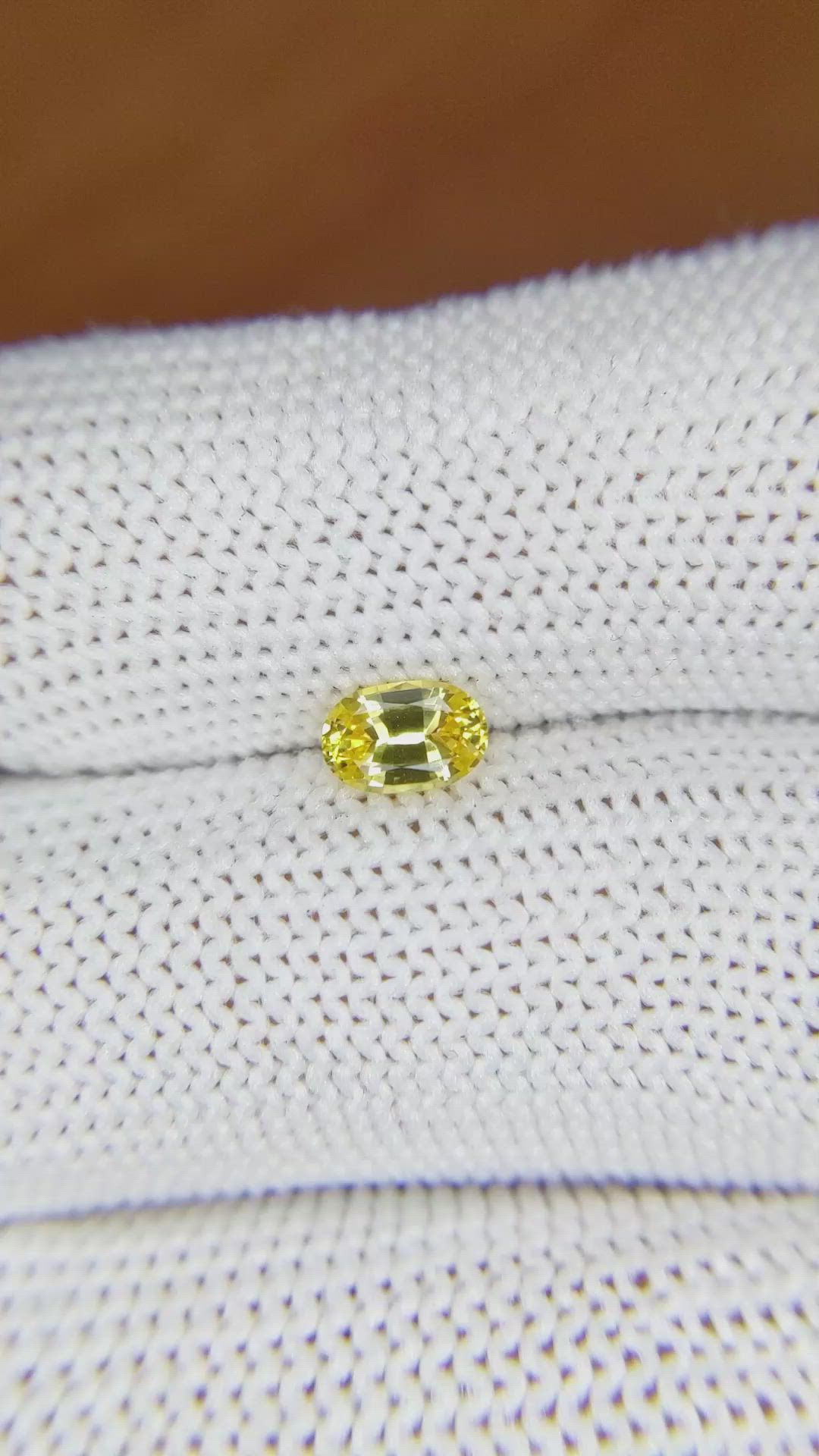 0.57 Ct. Yellow Sapphire from Ceylon (Sri Lanka) Size Video
