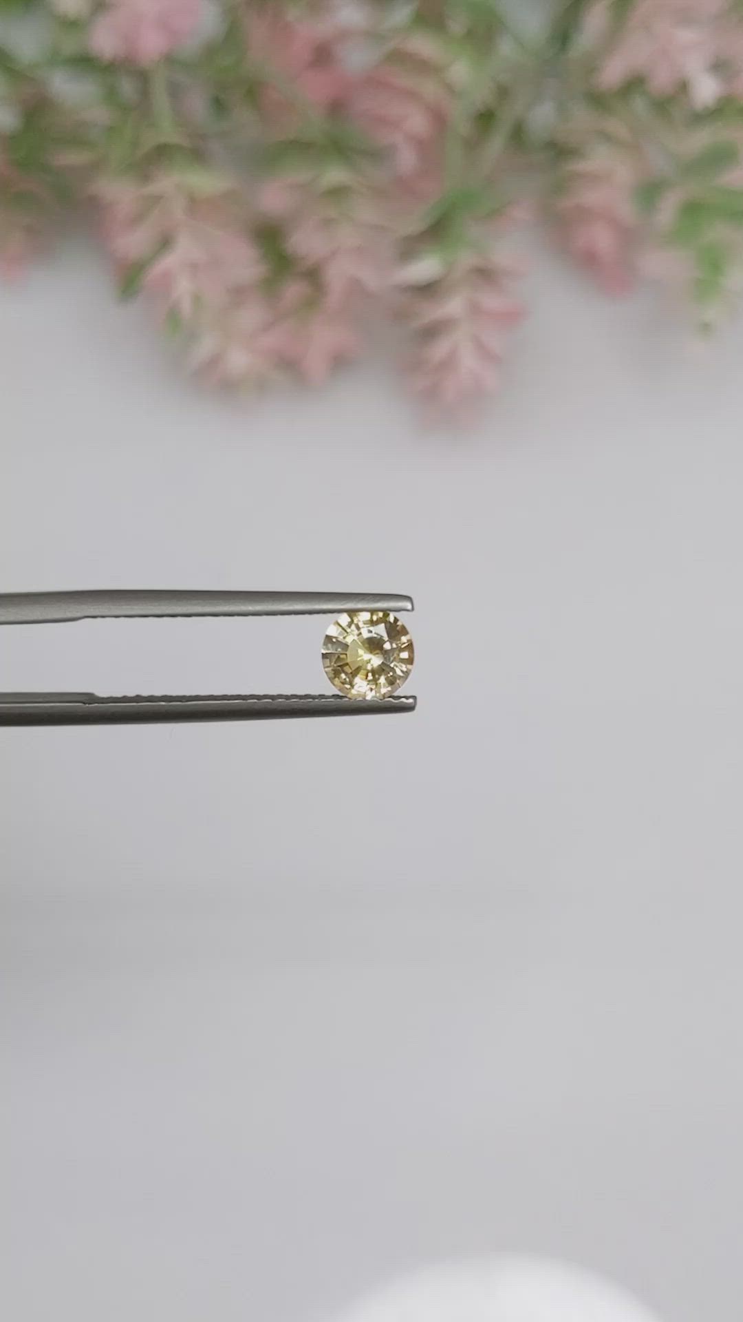 0.79 Ct. Yellow Sapphire from Ceylon (Sri Lanka) Size Video