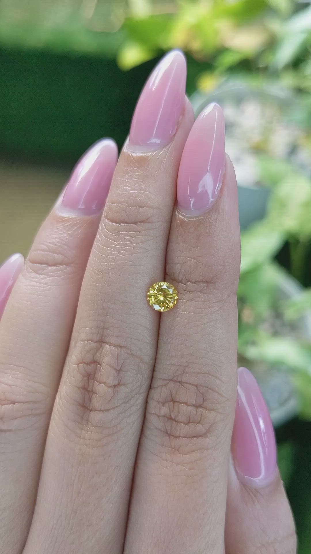 0.65 Ct. Yellow Sapphire from Ceylon (Sri Lanka) Size Video