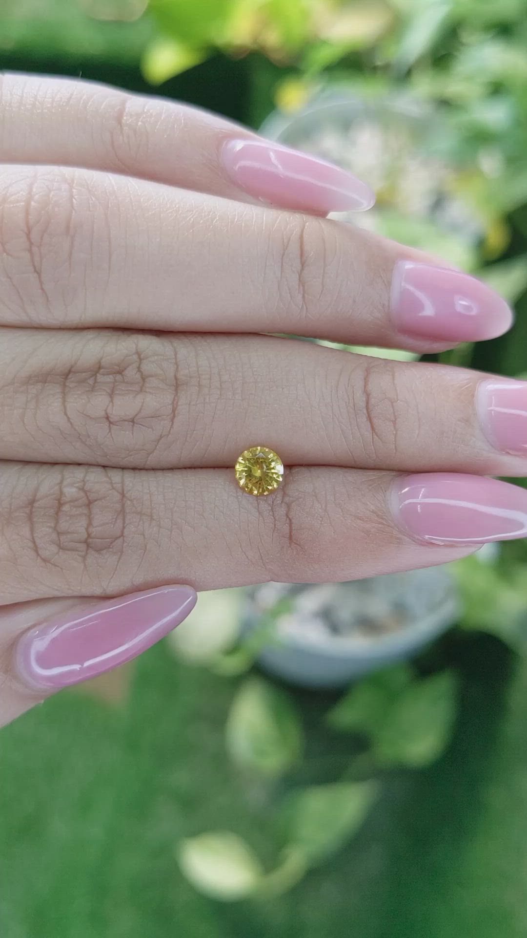 0.65 Ct. Yellow Sapphire from Ceylon (Sri Lanka) Size Video