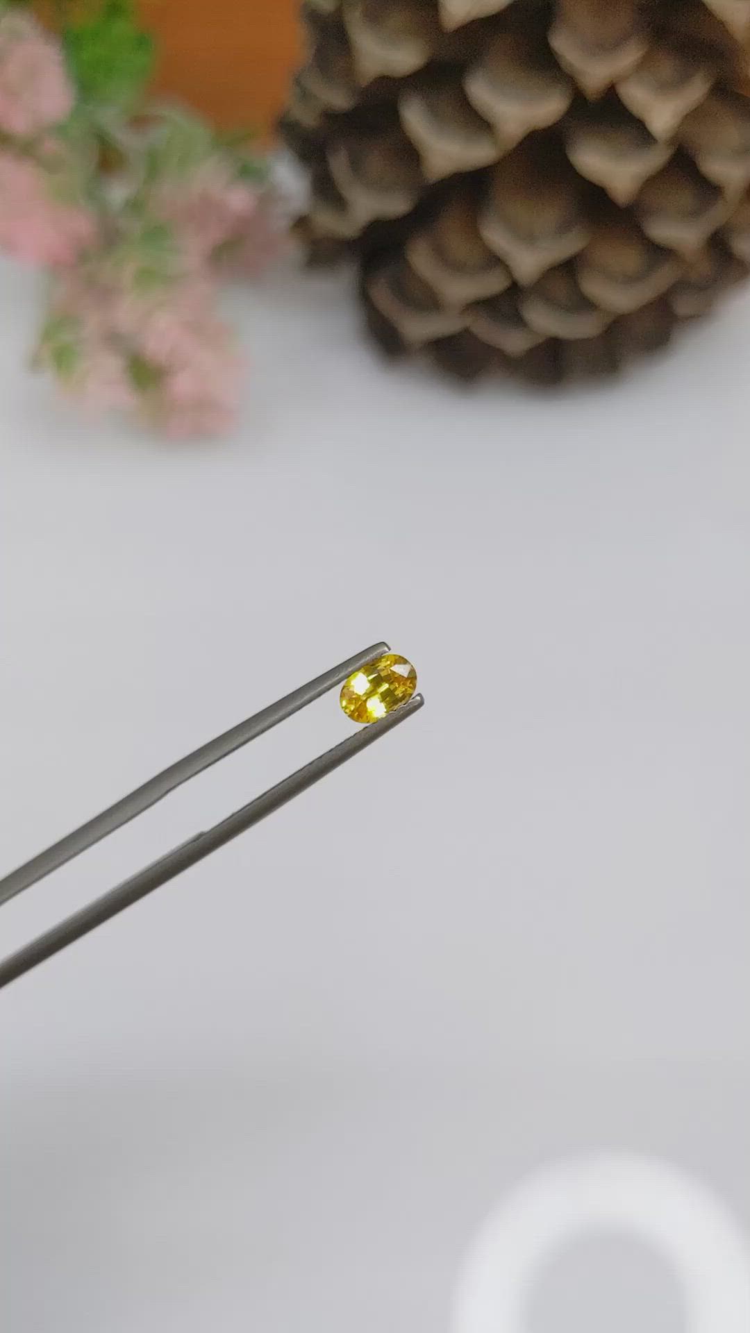 0.56 Ct. Yellow Sapphire from Ceylon (Sri Lanka) Size Video