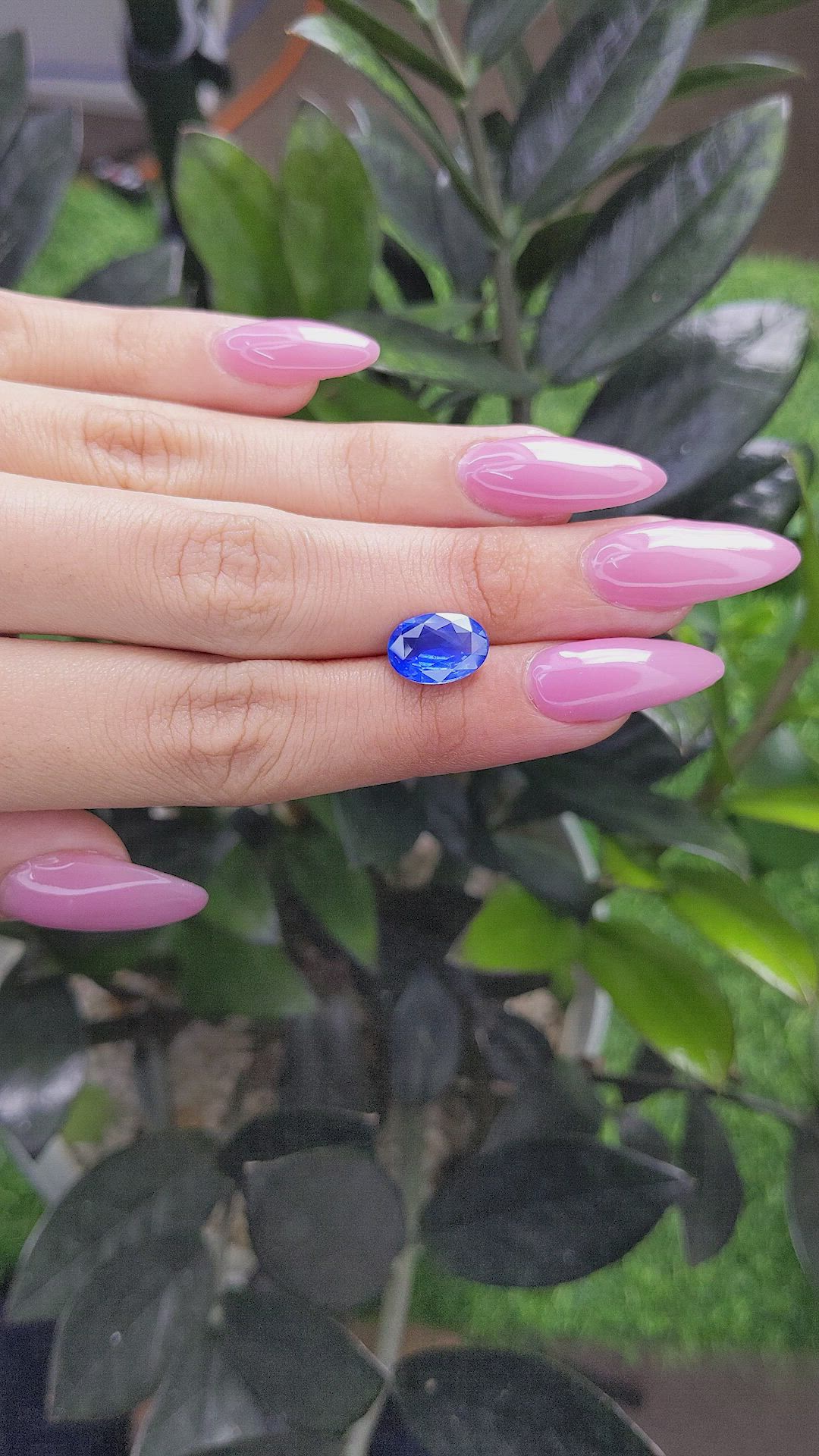 3.48 Ct. Blue Sapphire from Ceylon (Sri Lanka) Size Video
