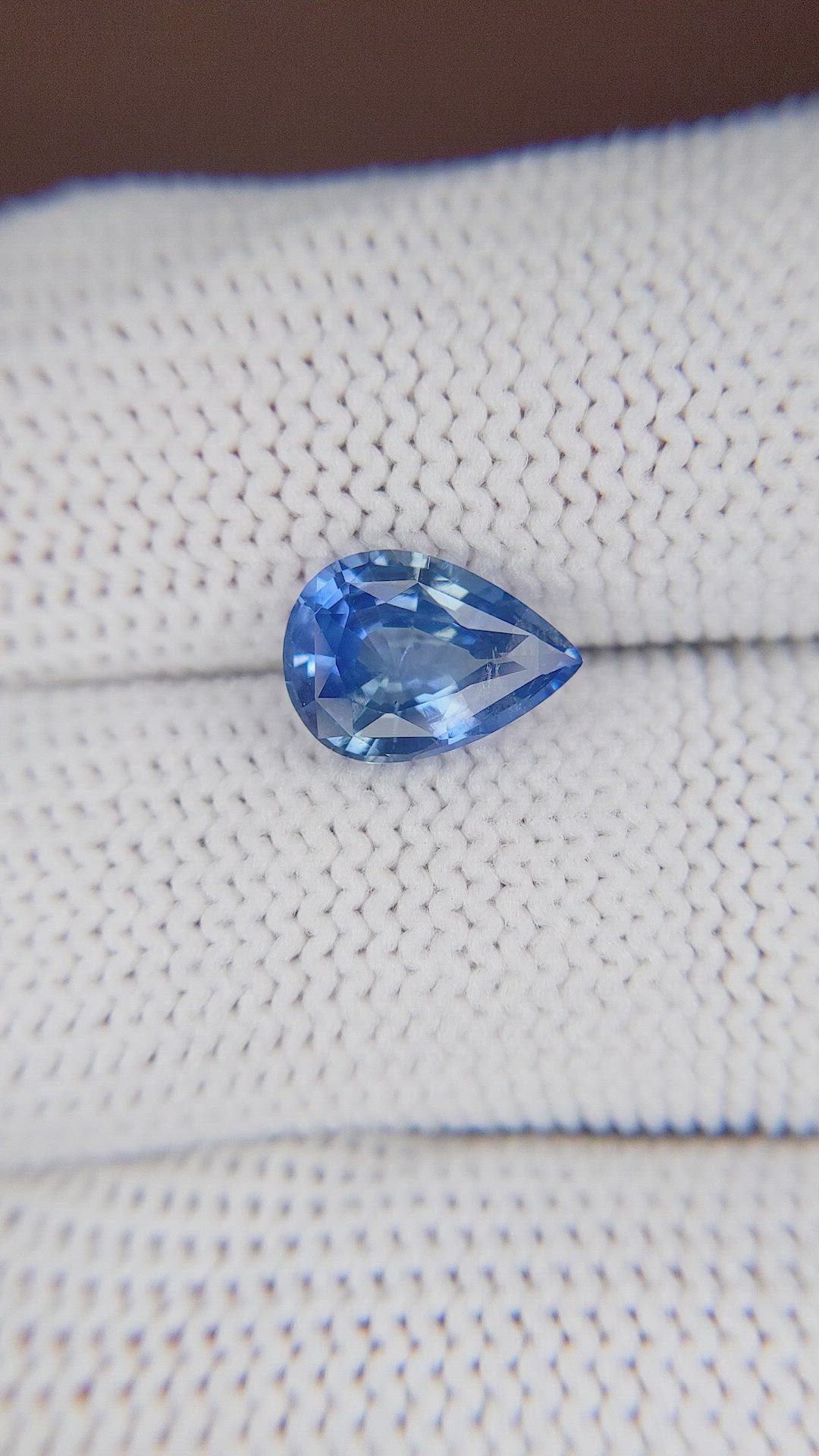 2.17 Ct. Blue Sapphire from Ceylon (Sri Lanka) Size Video