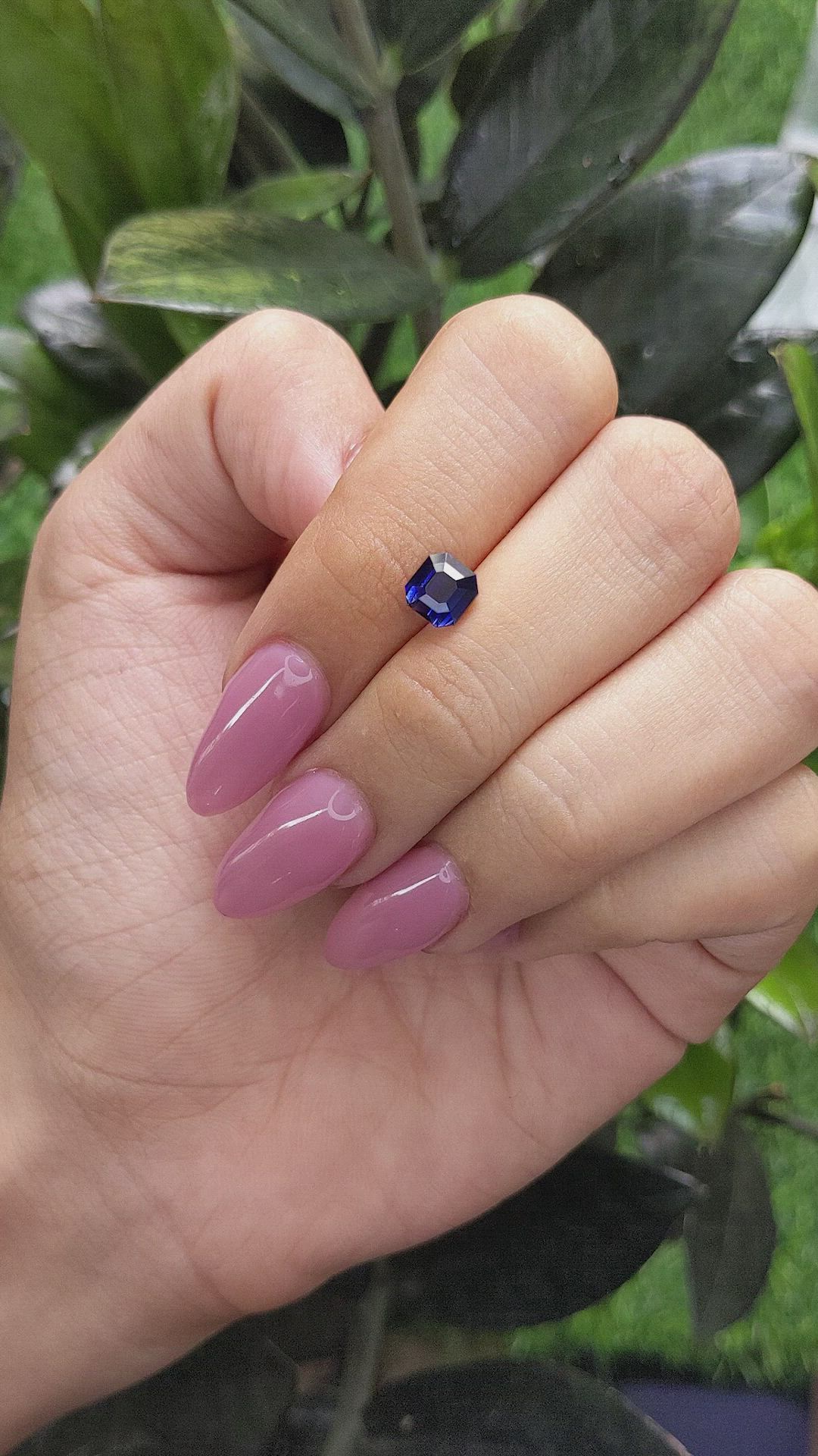 1.64 Ct. Blue Sapphire from Ceylon (Sri Lanka) Size Video