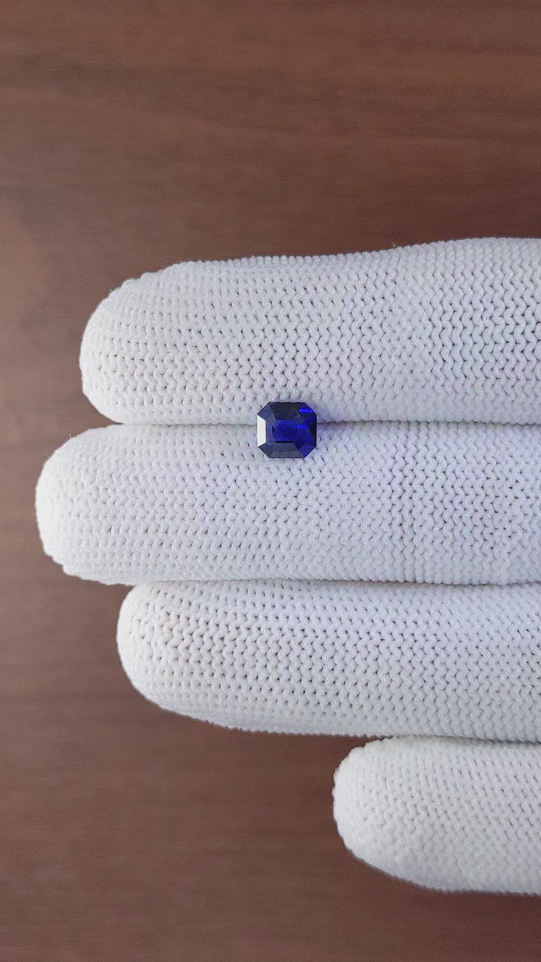 1.64 Ct. Blue Sapphire from Ceylon (Sri Lanka) Size Video