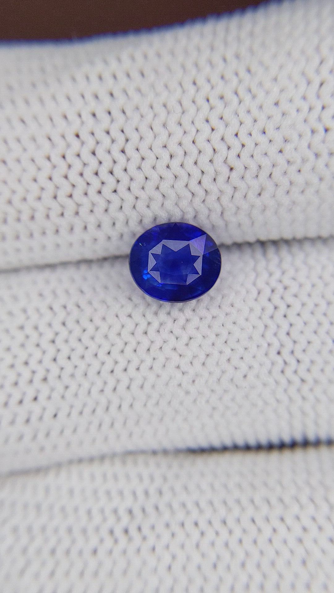 1.65 Ct. Blue Sapphire from Ceylon (Sri Lanka) Size Video