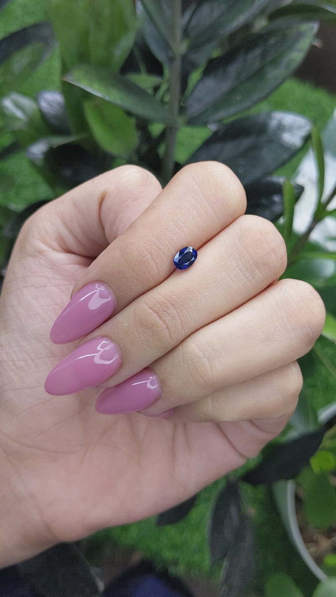 1.02 Ct. Blue Sapphire from Ceylon (Sri Lanka) Size Video