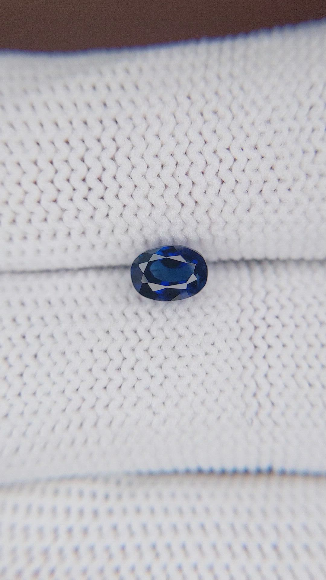 1.02 Ct. Blue Sapphire from Ceylon (Sri Lanka) Size Video
