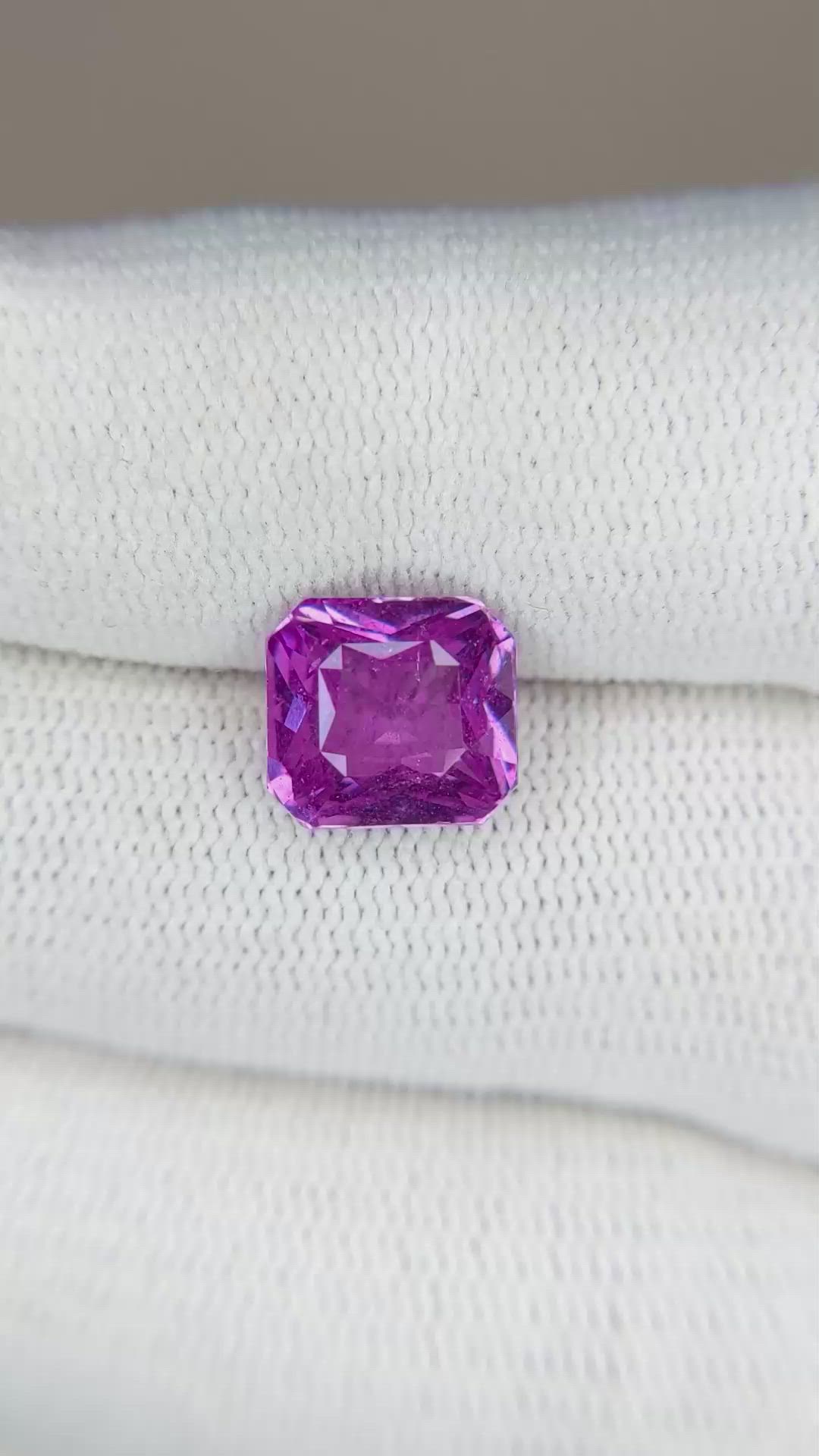 3.94 Ct. Purplish Pink Sapphire from Ceylon (Sri Lanka) Size Video