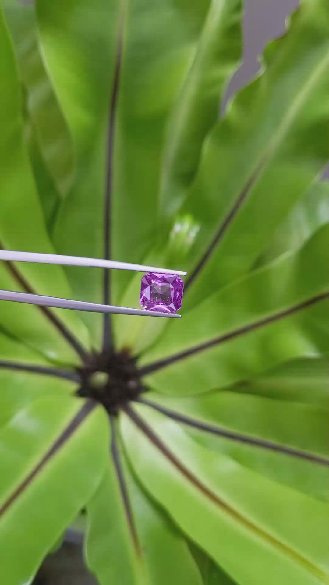 3.94 Ct. Purplish Pink Sapphire from Ceylon (Sri Lanka) Size Video