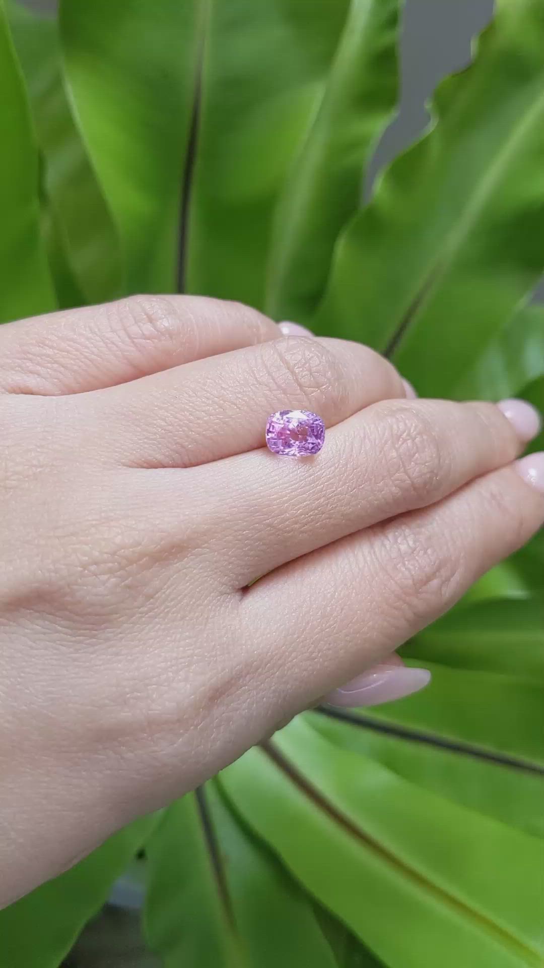 2.43 Ct. Pinkish Purple Sapphire from Ceylon (Sri Lanka) Size Video