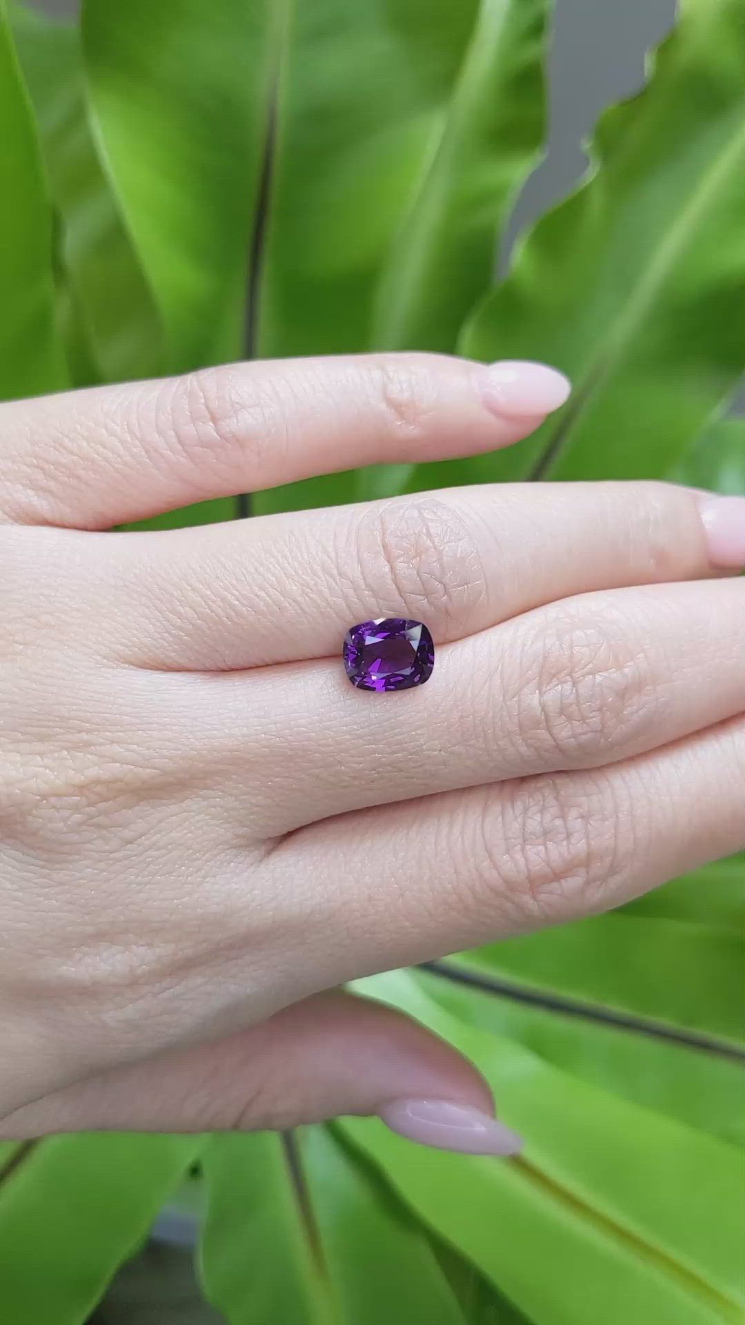 2.18 Ct. Purple Sapphire from Ceylon (Sri Lanka) Size Video