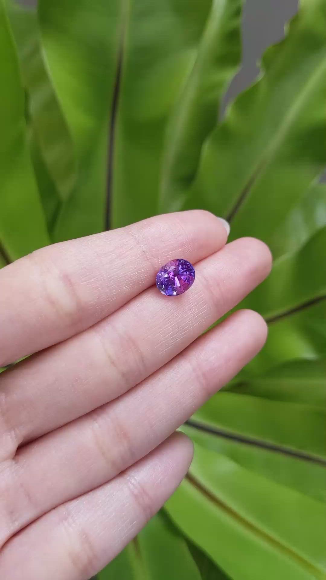 3.39 Ct. Pinkish Purple Sapphire from Ceylon (Sri Lanka) Size Video