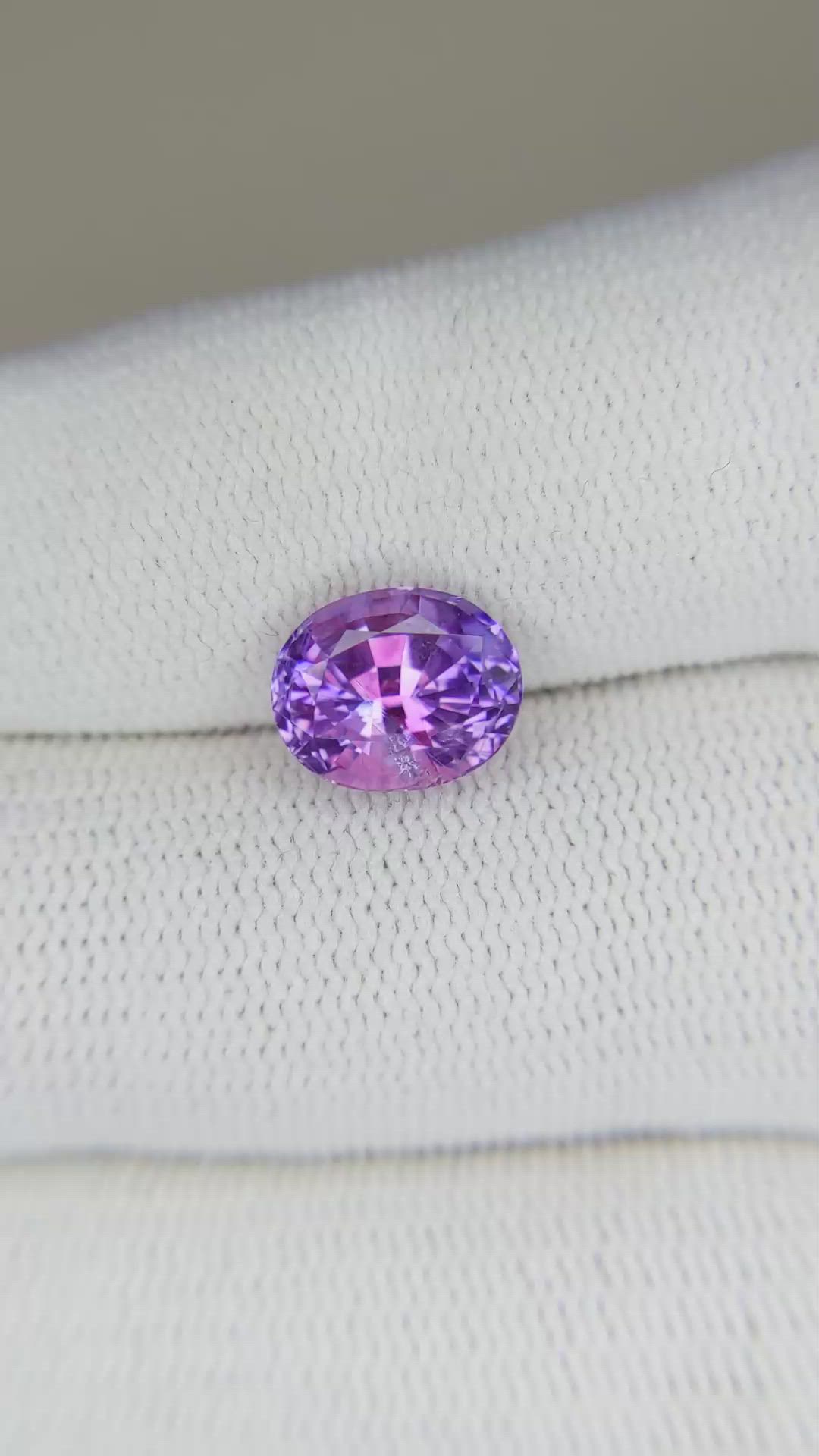 3.39 Ct. Pinkish Purple Sapphire from Ceylon (Sri Lanka) Size Video