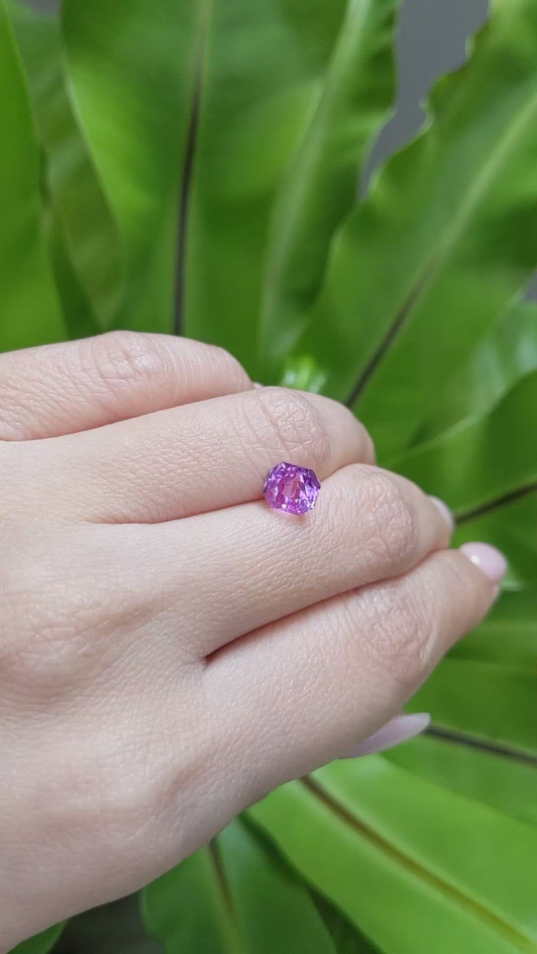 2.03 Ct. Purplish Pink Sapphire from Ceylon (Sri Lanka) Size Video