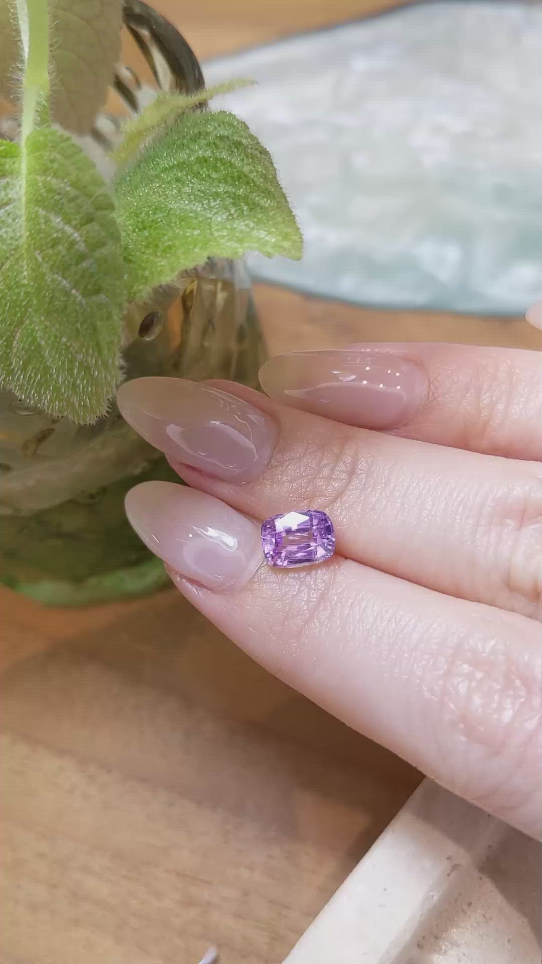 1.89 Ct. Pinkish Purple Sapphire from Ceylon (Sri Lanka) Size Video