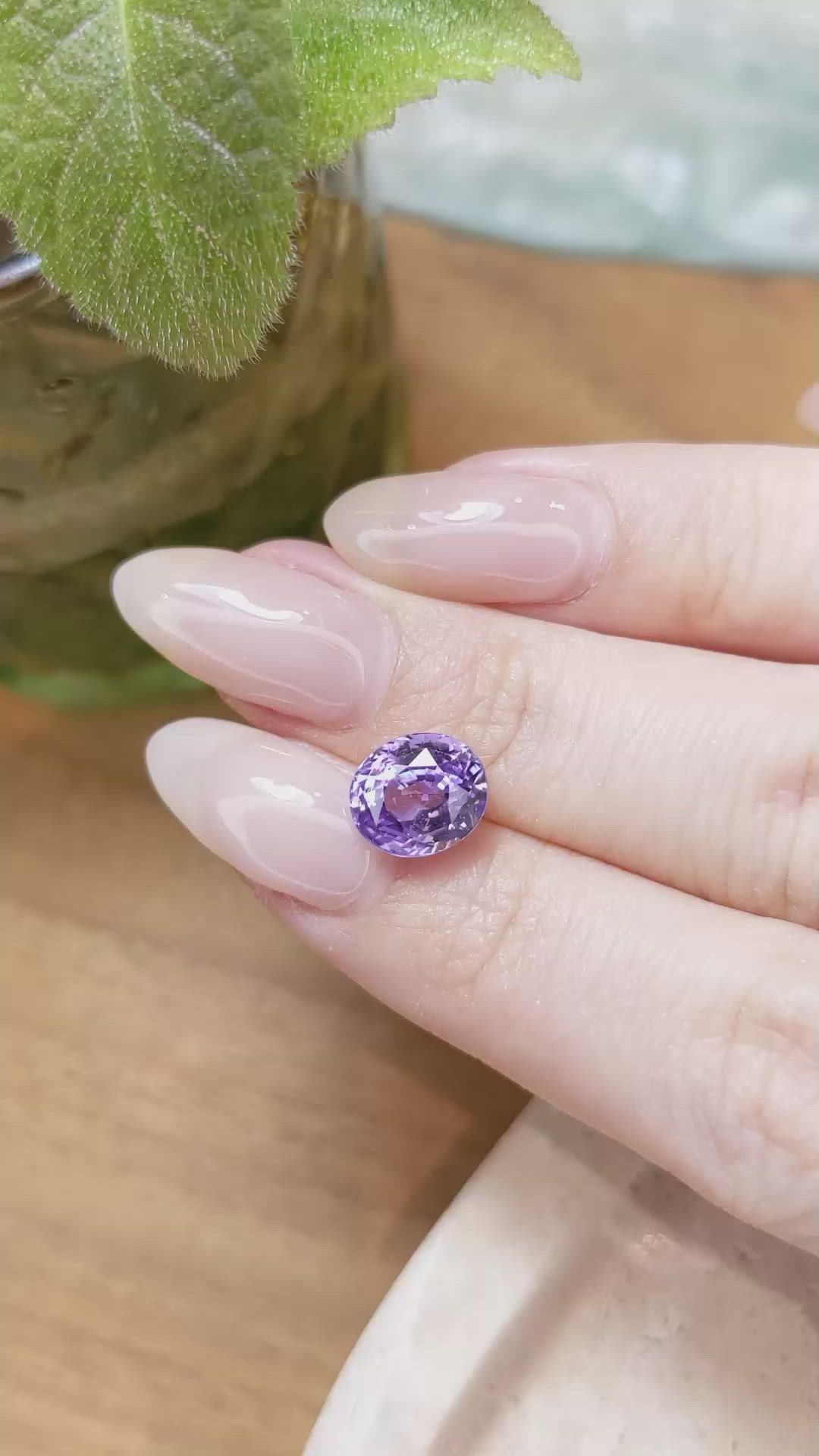 4.10 Ct. Purple Sapphire from Ceylon (Sri Lanka) Size Video
