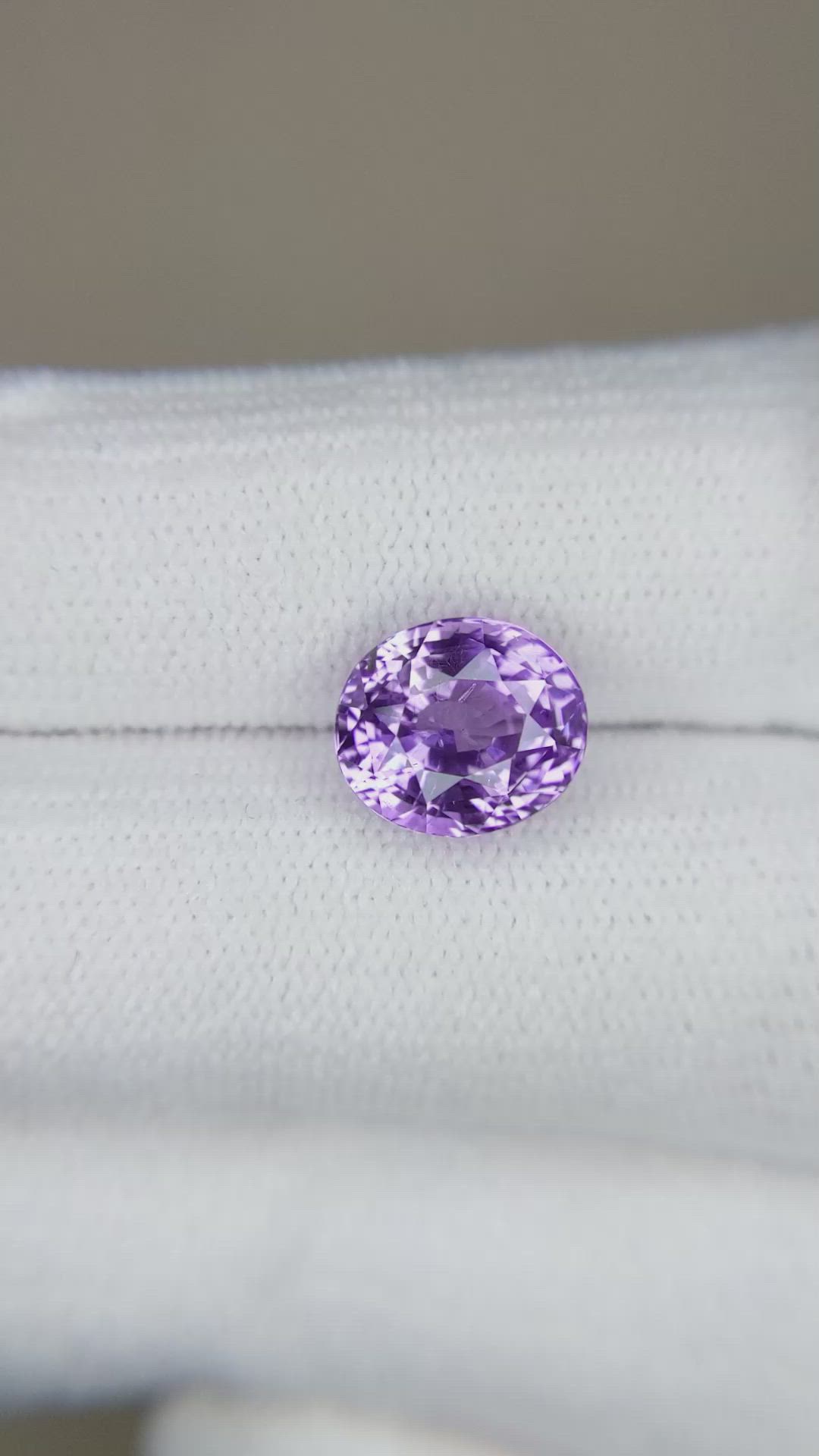 4.10 Ct. Purple Sapphire from Ceylon (Sri Lanka) Size Video