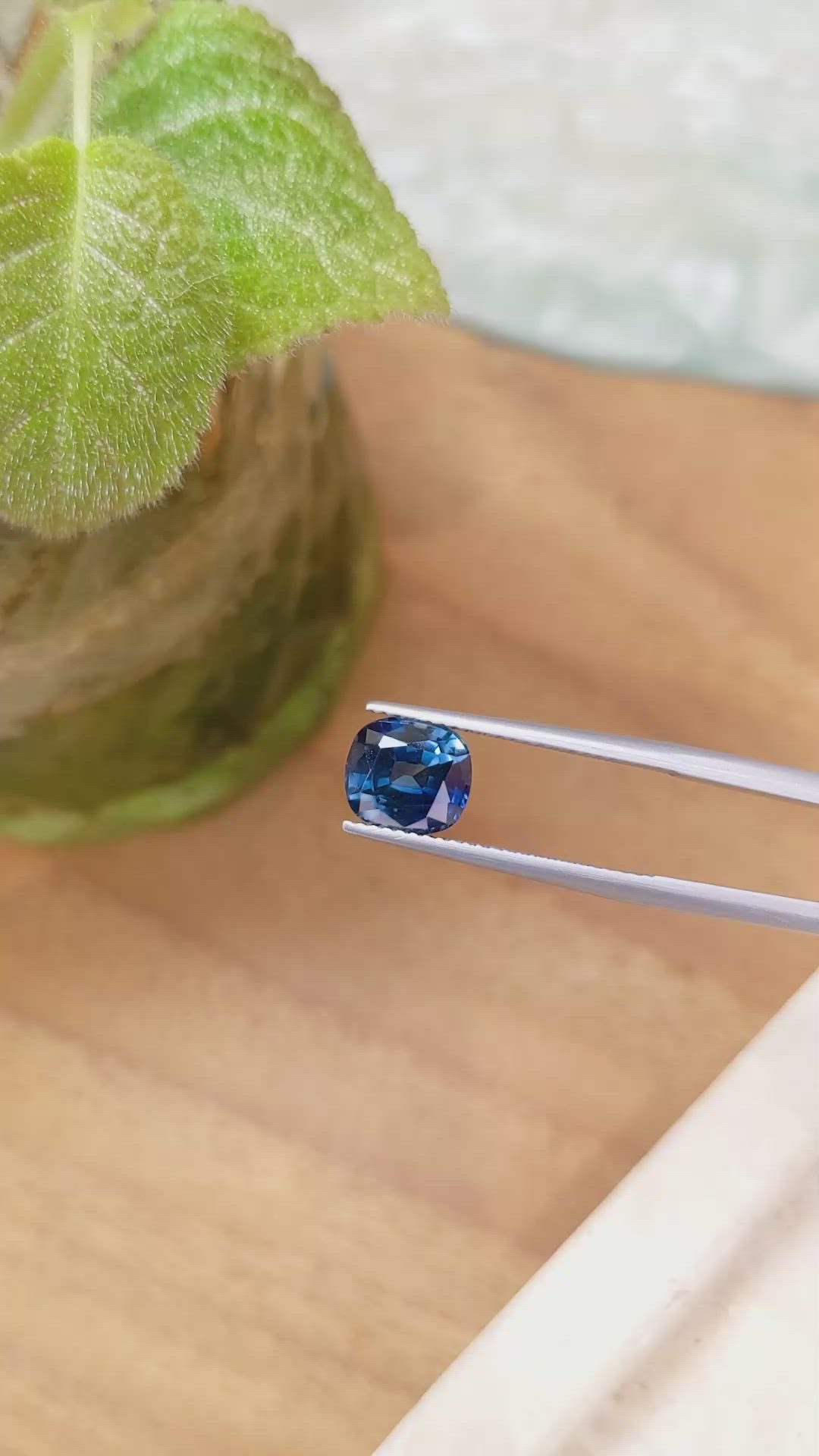 2.75 Ct. Blue Sapphire from Ceylon (Sri Lanka) Size Video