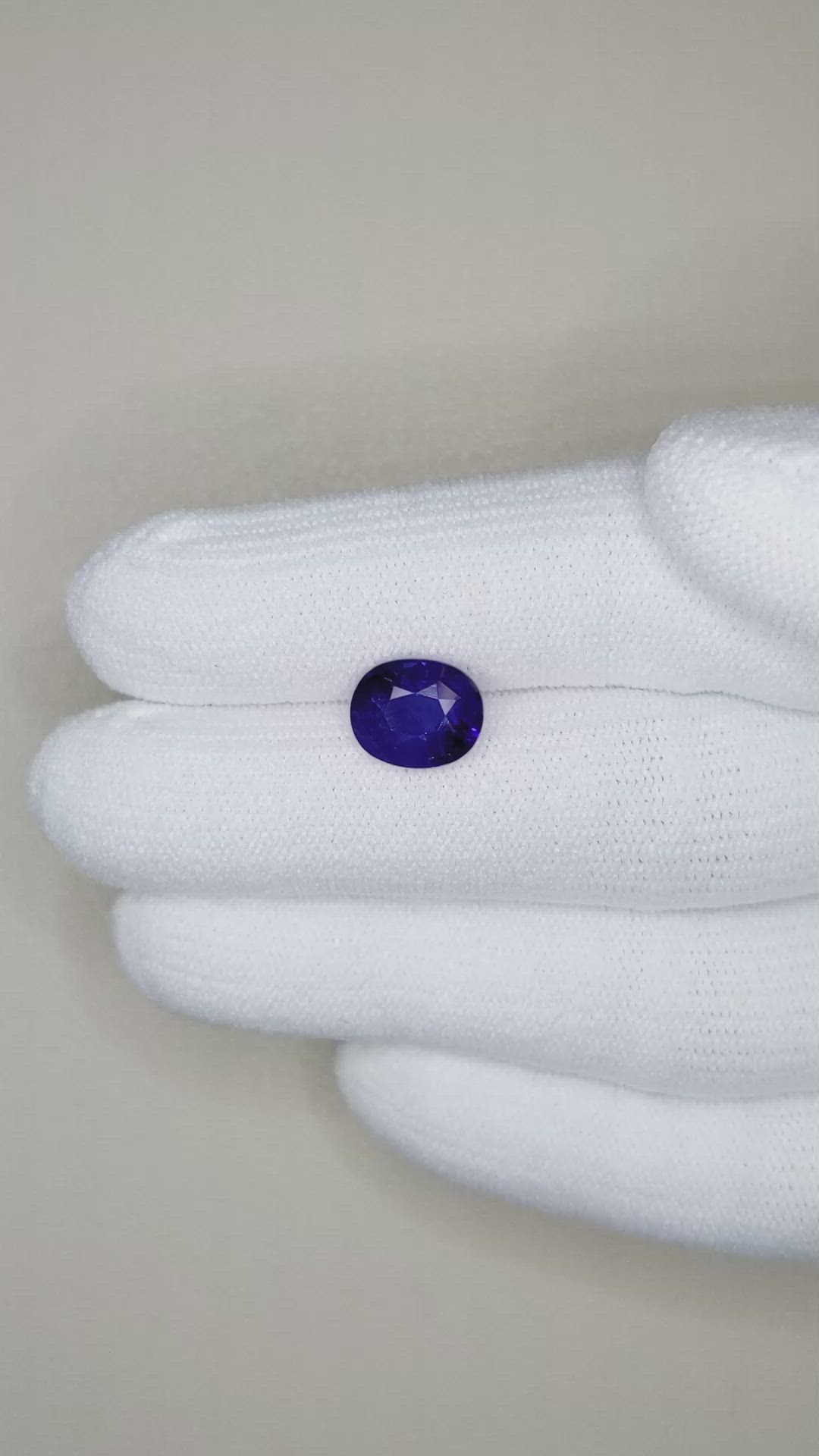 3.03 Ct. Blue Sapphire from Ceylon (Sri Lanka) Size Video