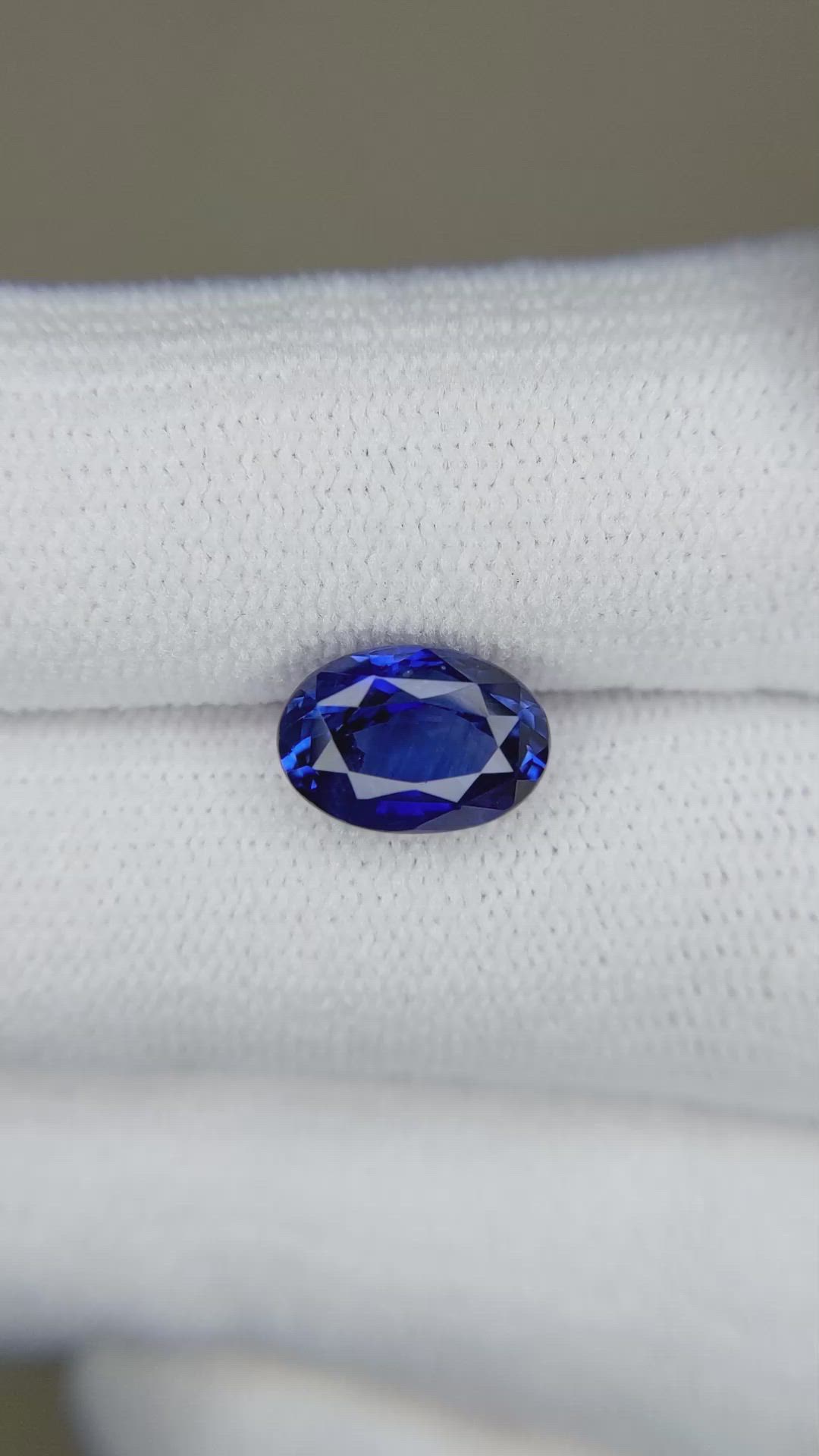 2.97 Ct. Blue Sapphire from Madagascar Size Video