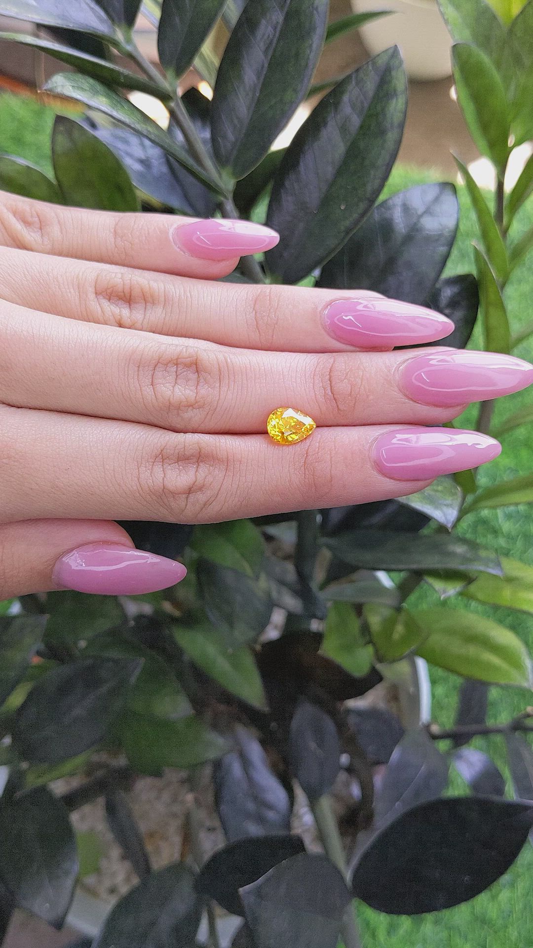 2.52 Ct. Orangish Yellow Sapphire from Ceylon (Sri Lanka) Size Video
