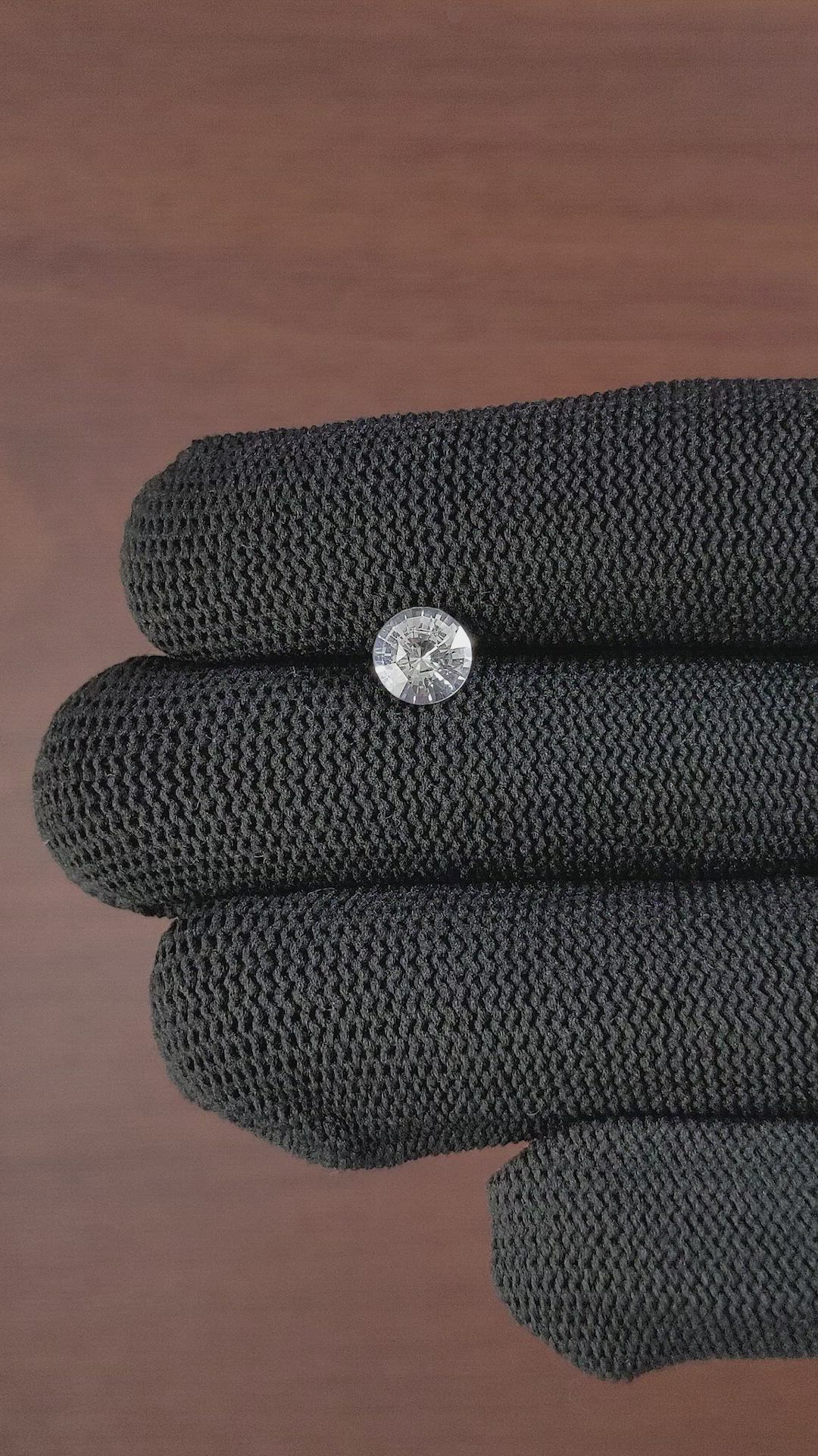 1.46 Ct. White Sapphire from Ceylon (Sri Lanka) Size Video