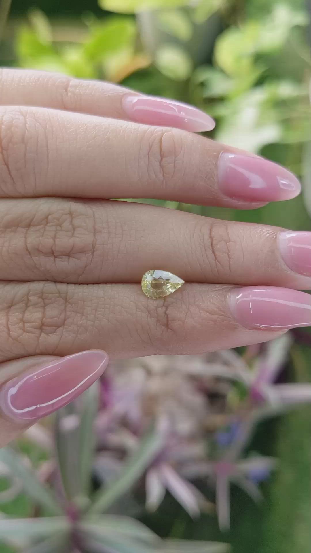 1.19 Ct. Yellow Sapphire from Ceylon (Sri Lanka) Size Video