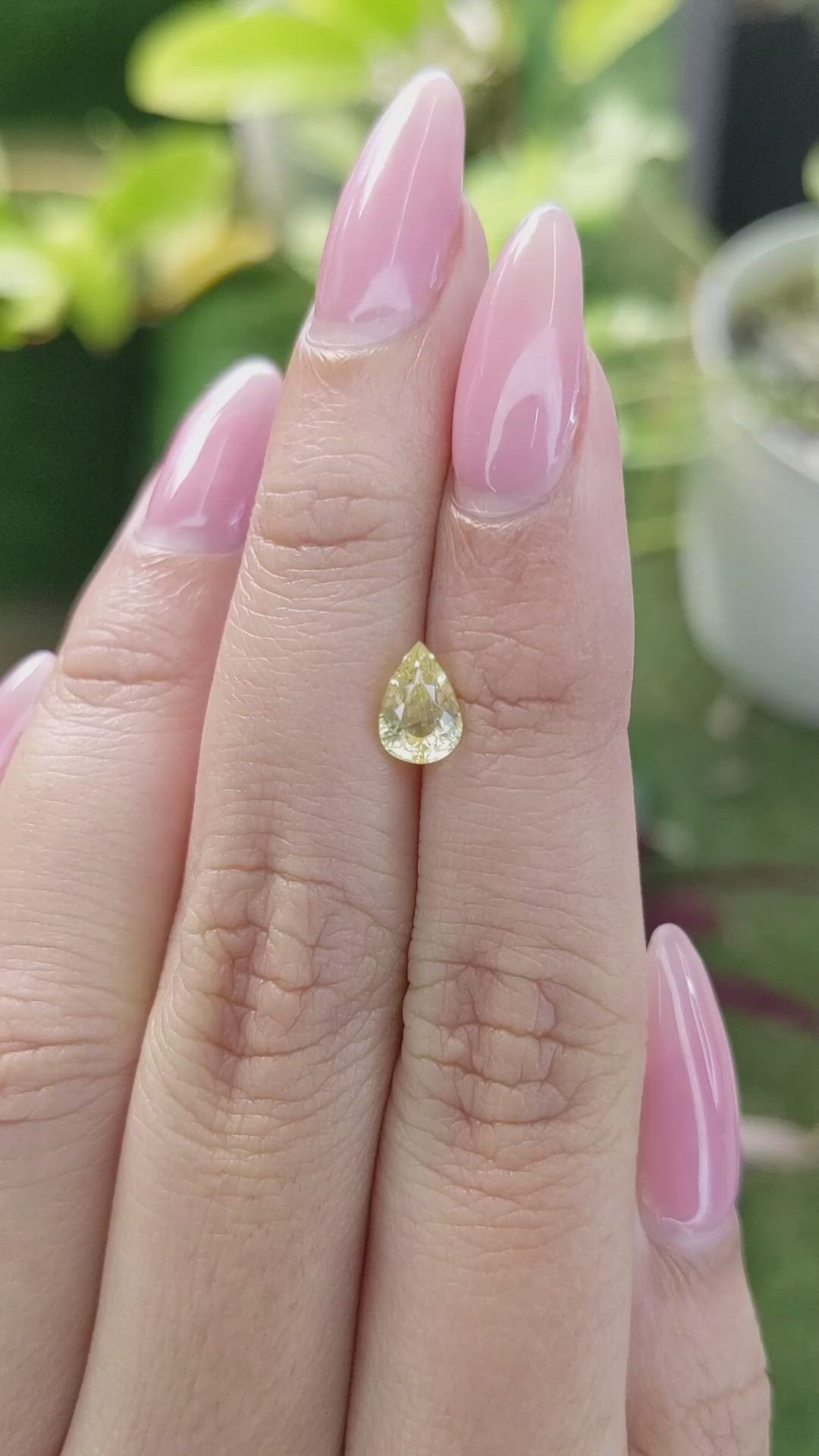 1.19 Ct. Yellow Sapphire from Ceylon (Sri Lanka) Size Video