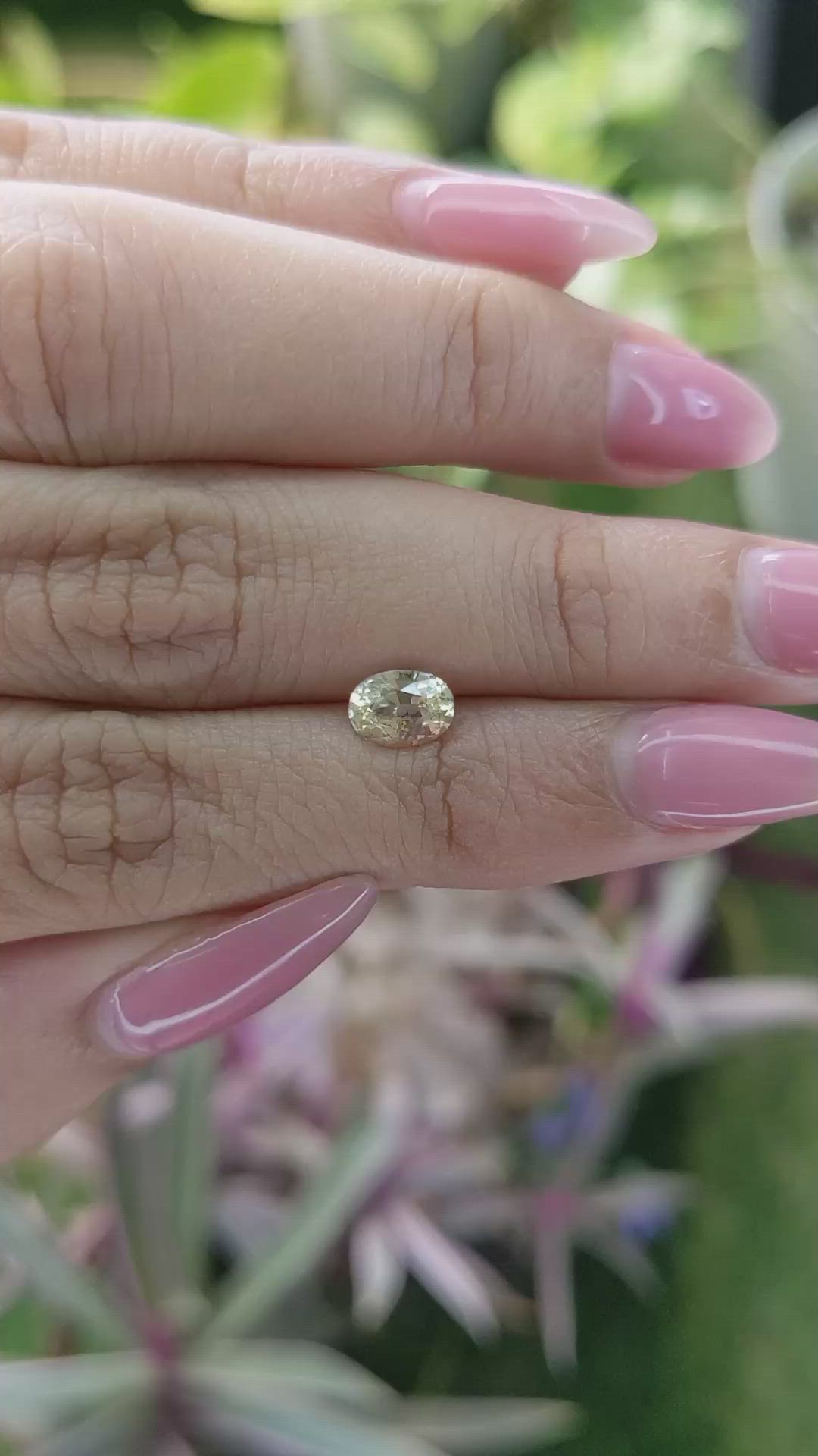 0.89 Ct. Yellow Sapphire from Ceylon (Sri Lanka) Size Video