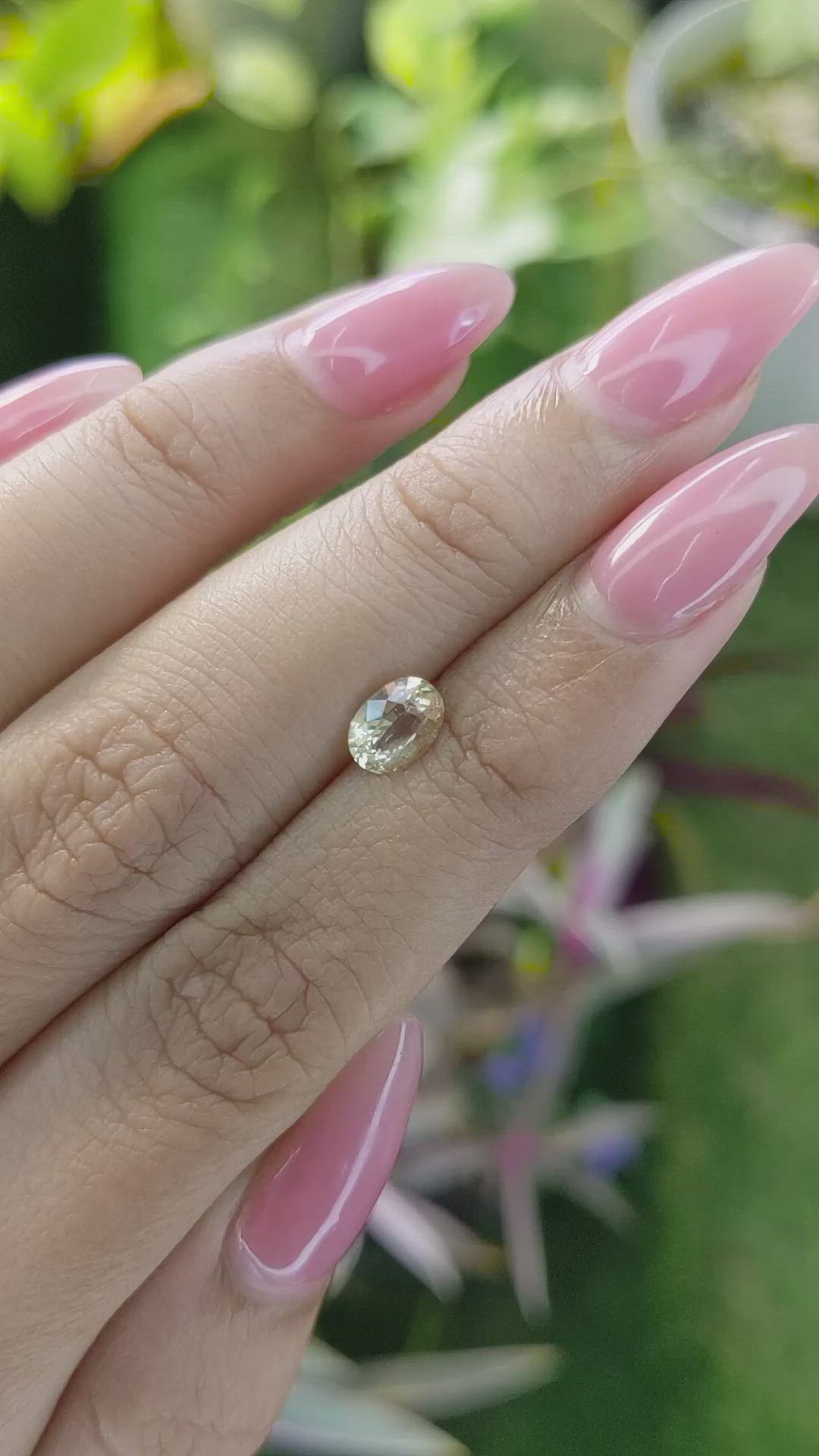 0.89 Ct. Yellow Sapphire from Ceylon (Sri Lanka) Size Video