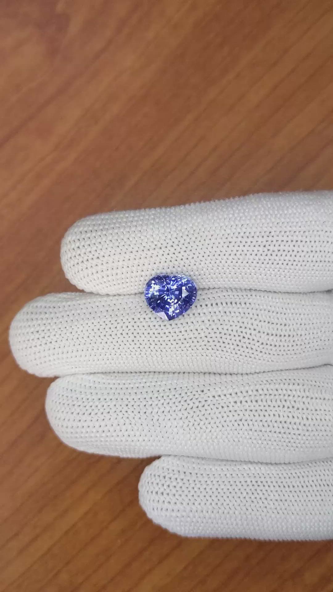 3.98 Ct. Blue Sapphire from Ceylon (Sri Lanka) Size Video