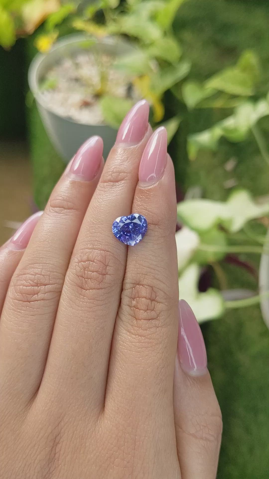 3.98 Ct. Blue Sapphire from Ceylon (Sri Lanka) Size Video