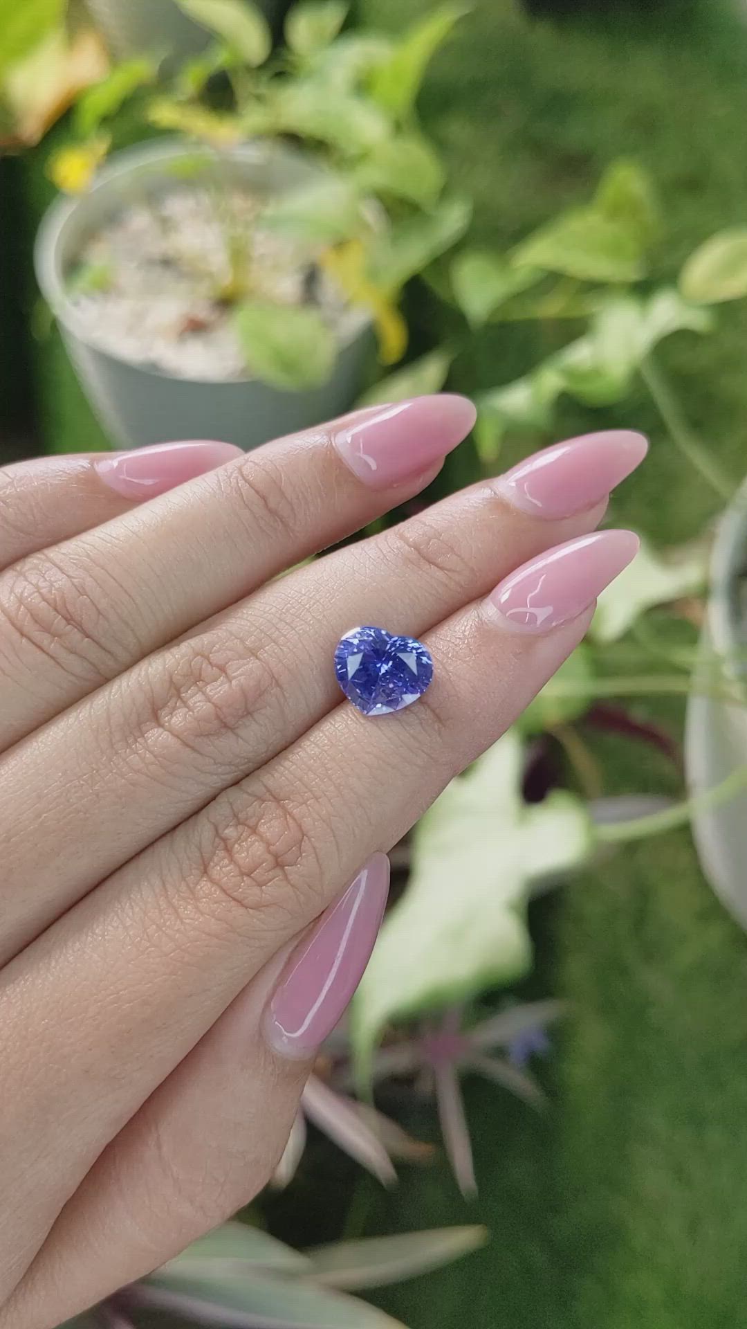 3.98 Ct. Blue Sapphire from Ceylon (Sri Lanka) Size Video