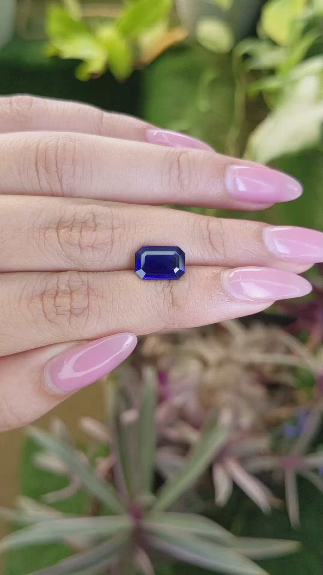 3.51 Ct. Blue Sapphire from Ceylon (Sri Lanka) Size Video