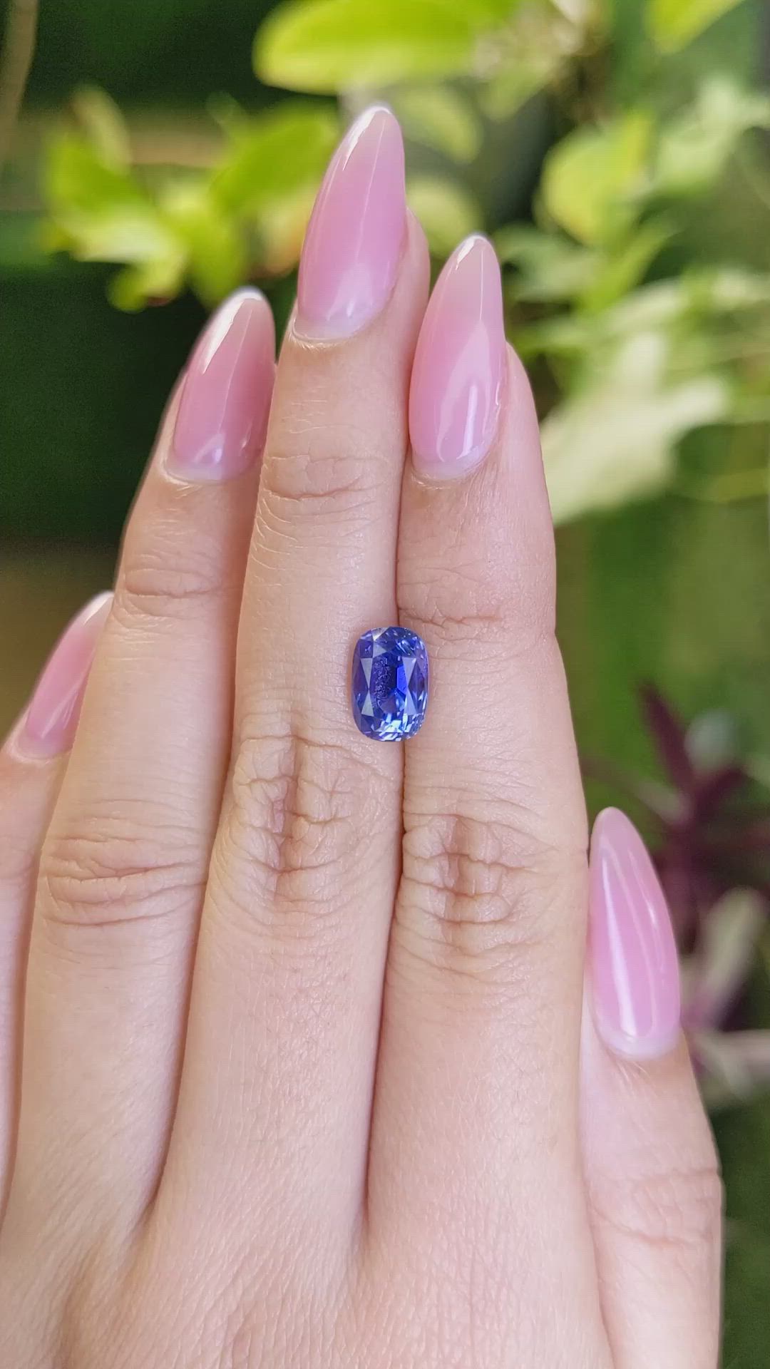 3.39 Ct. Blue Sapphire from Ceylon (Sri Lanka) Size Video