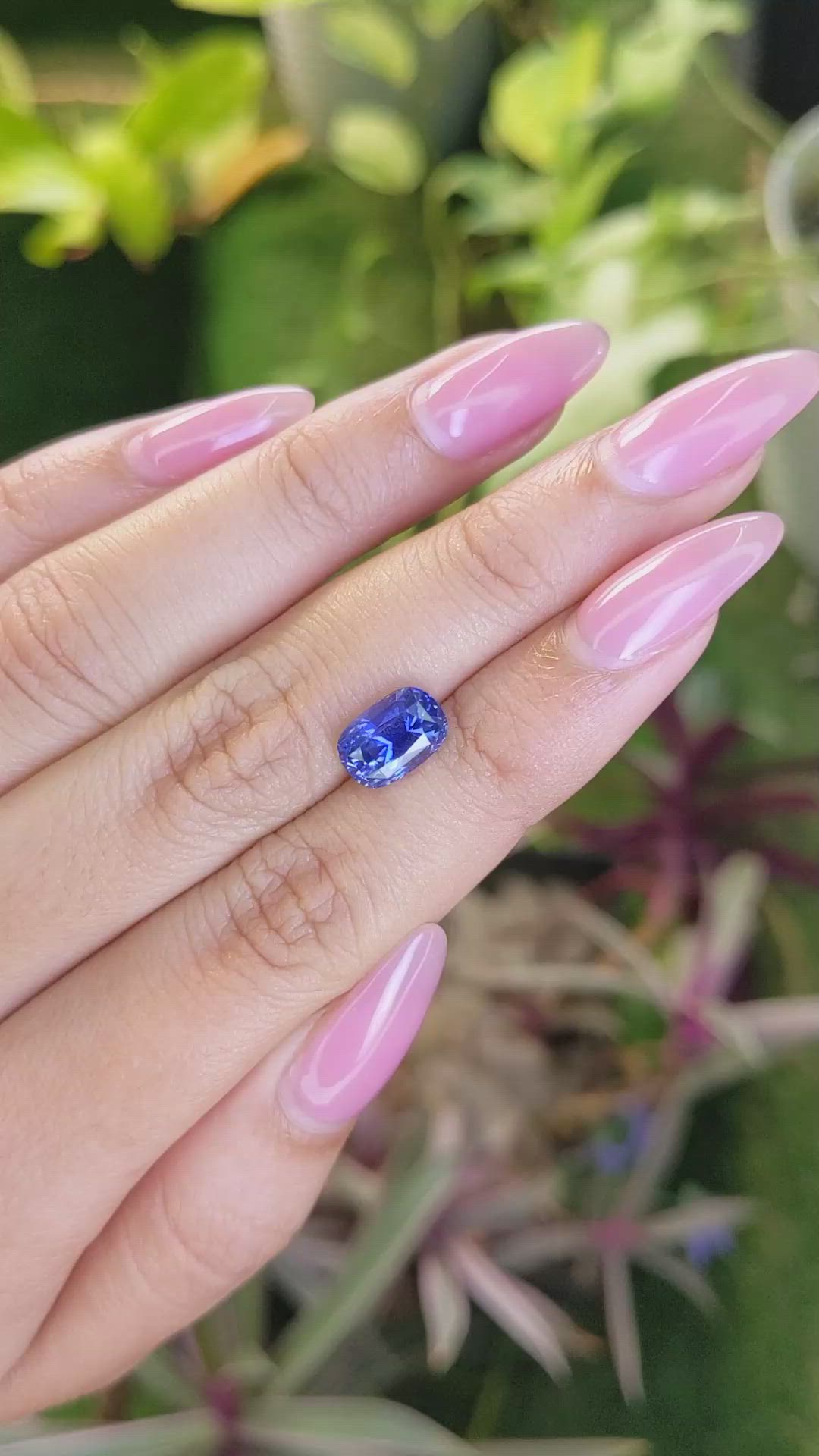 3.39 Ct. Blue Sapphire from Ceylon (Sri Lanka) Size Video