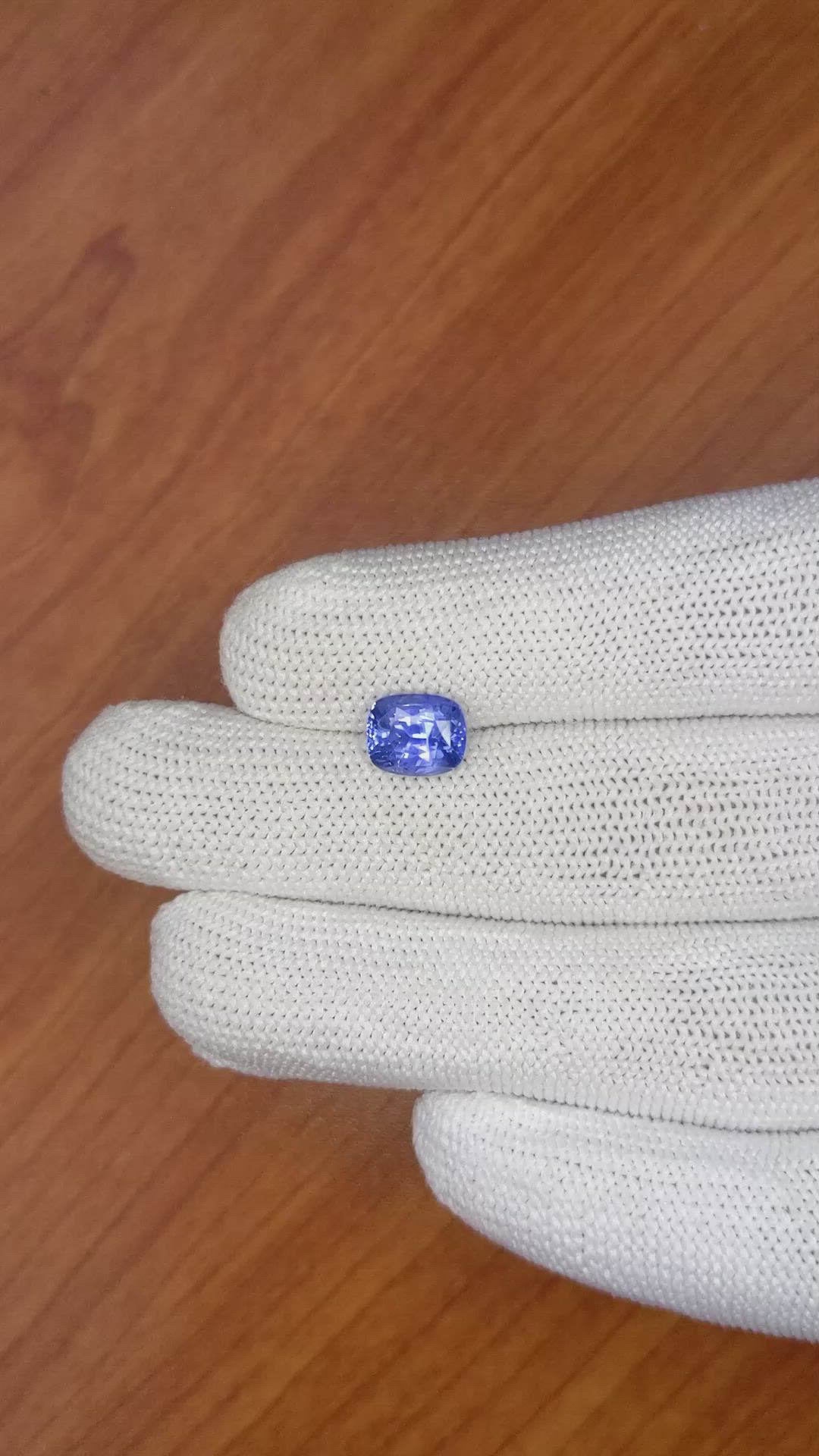 2.52 Ct. Blue Sapphire from Ceylon (Sri Lanka) Size Video