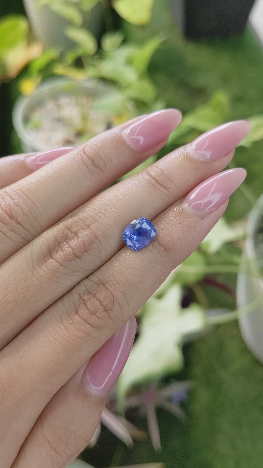 2.52 Ct. Blue Sapphire from Ceylon (Sri Lanka) Size Video