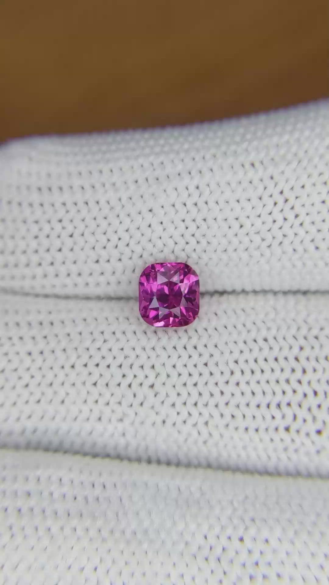 1.27 Ct. Purplish Pink Sapphire from Ceylon (Sri Lanka) Size Video