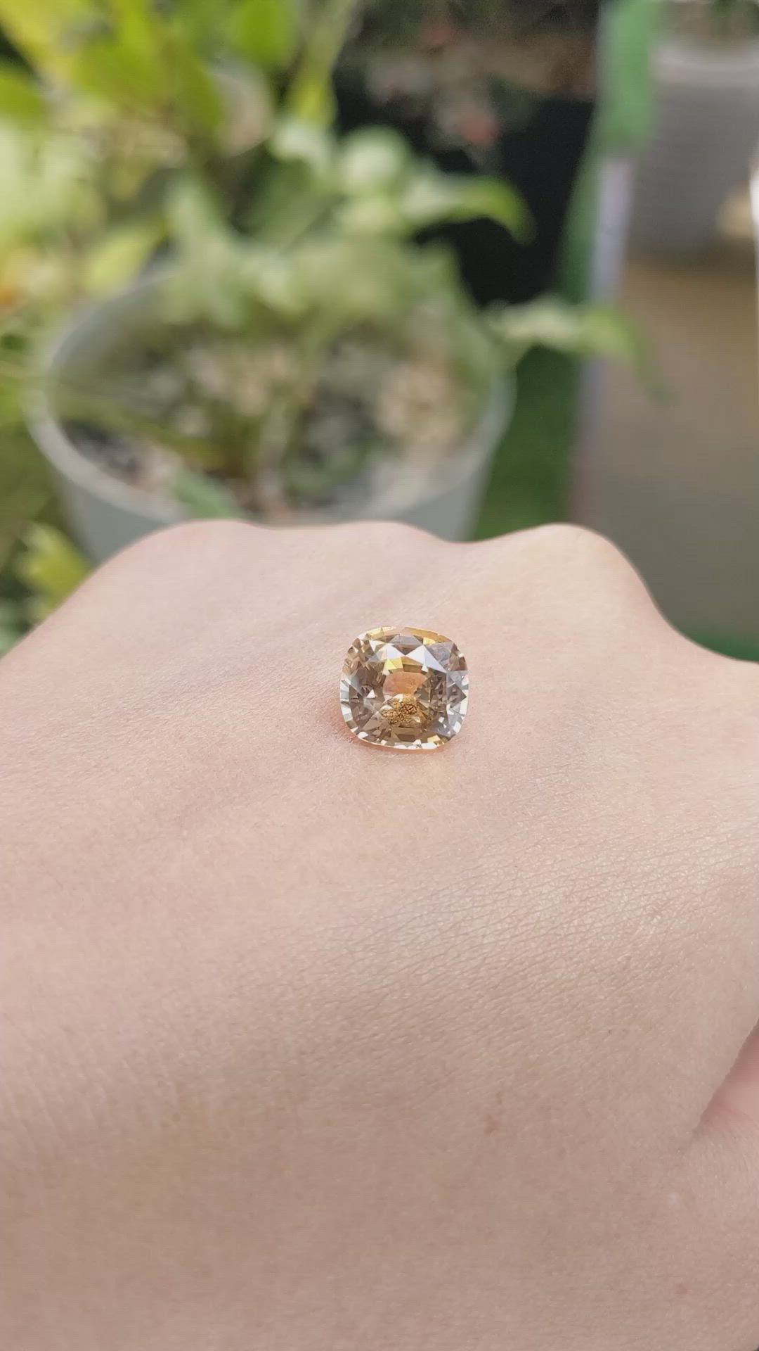 4.68 Ct. Peach Sapphire from Ceylon (Sri Lanka) Size Video