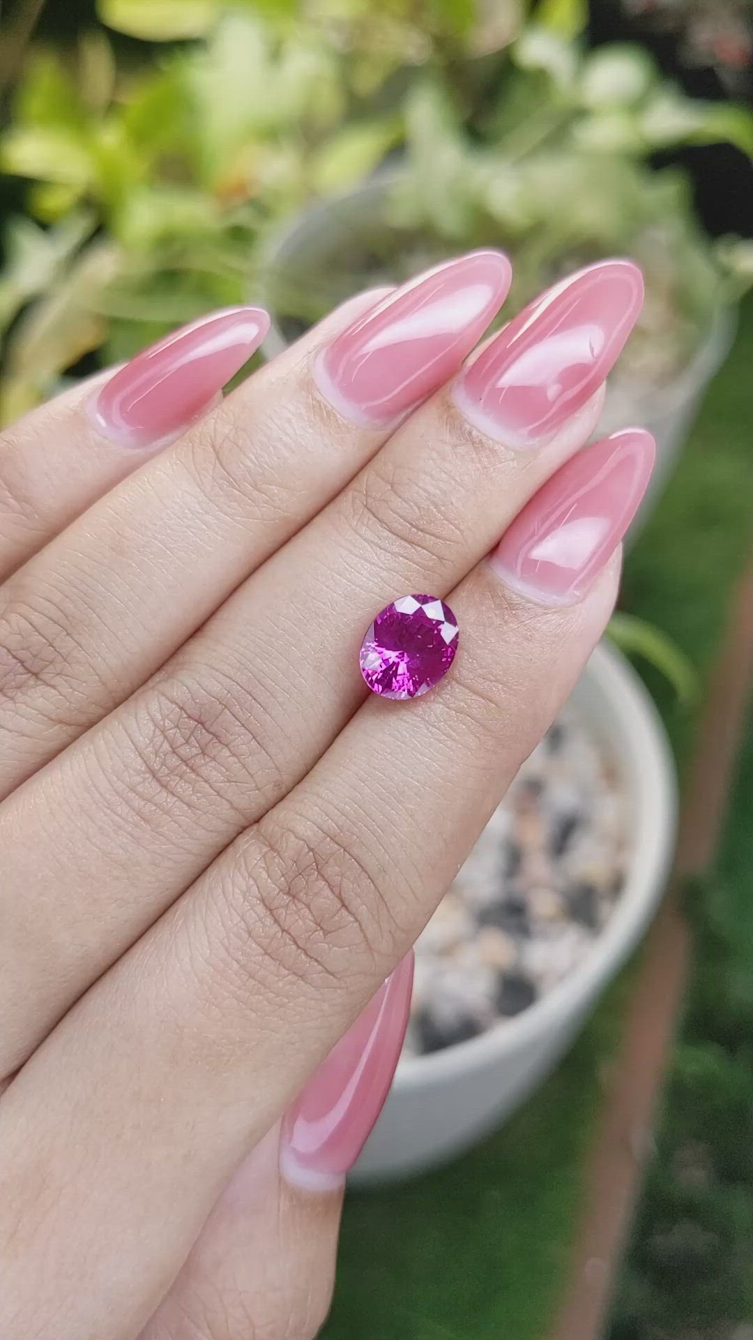 3.17 Ct. Purplish Pink Sapphire from Ceylon (Sri Lanka) Size Video