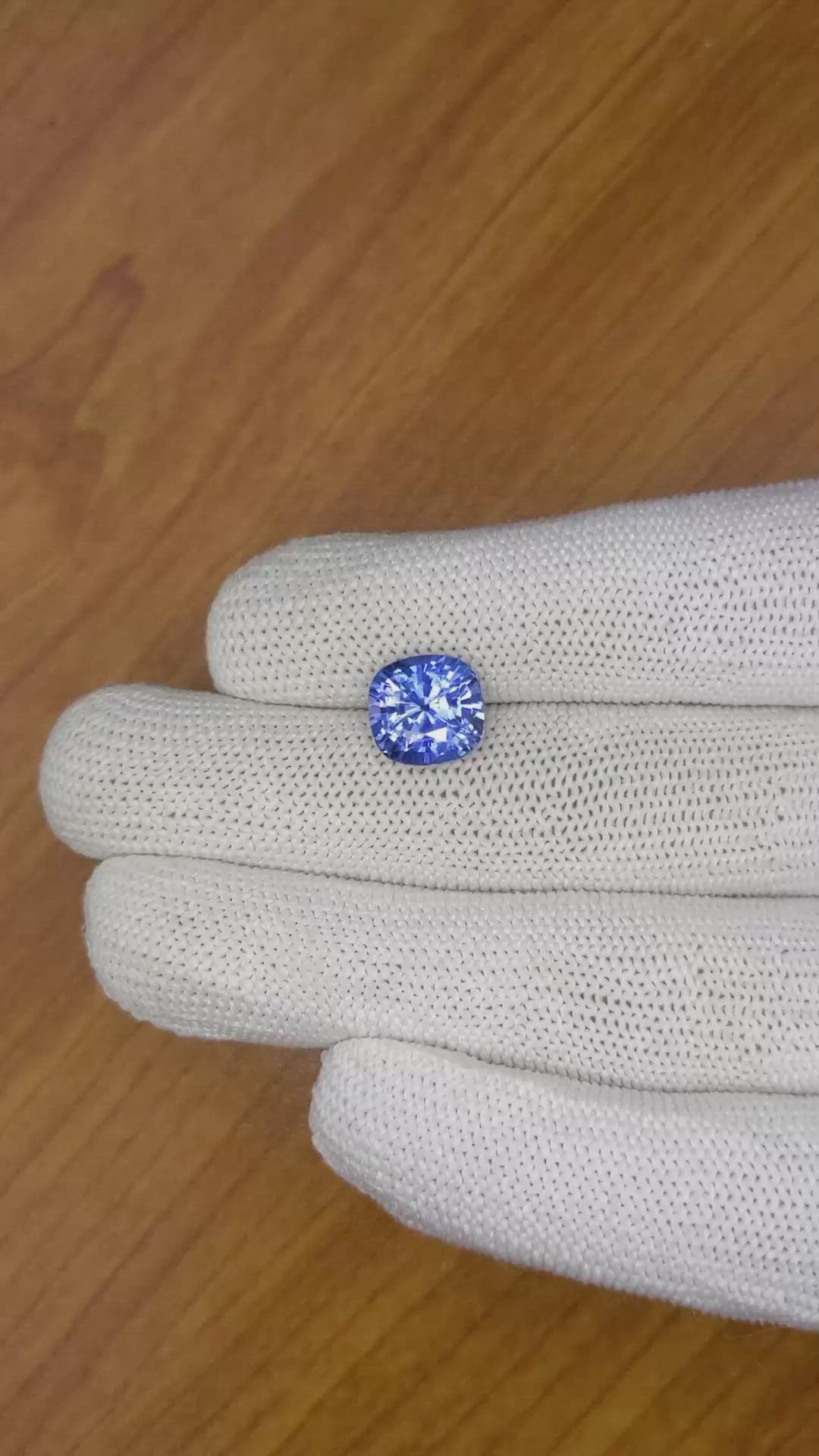 6.39 Ct. Blue Sapphire from Ceylon (Sri Lanka) Size Video