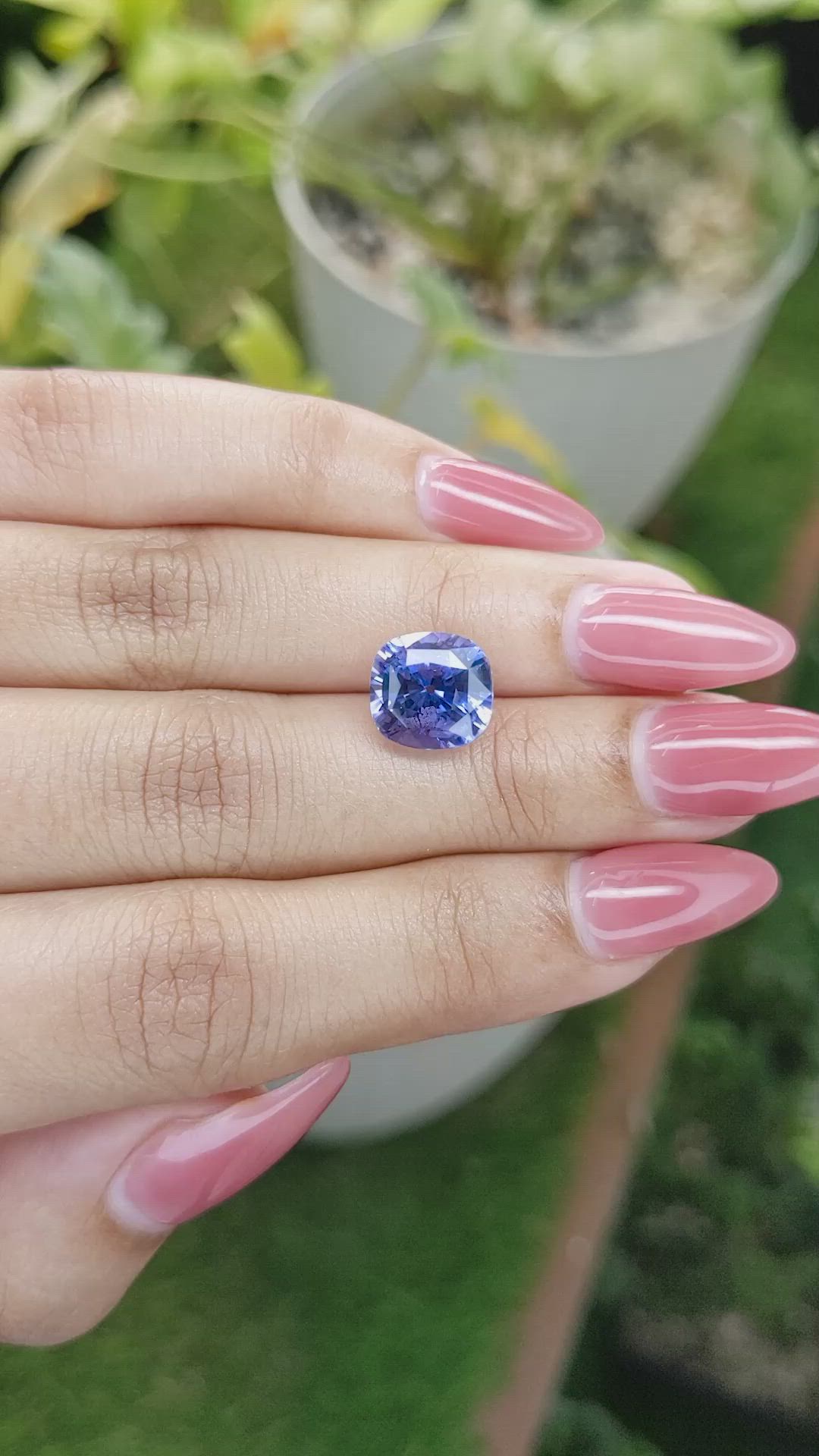 6.39 Ct. Blue Sapphire from Ceylon (Sri Lanka) Size Video