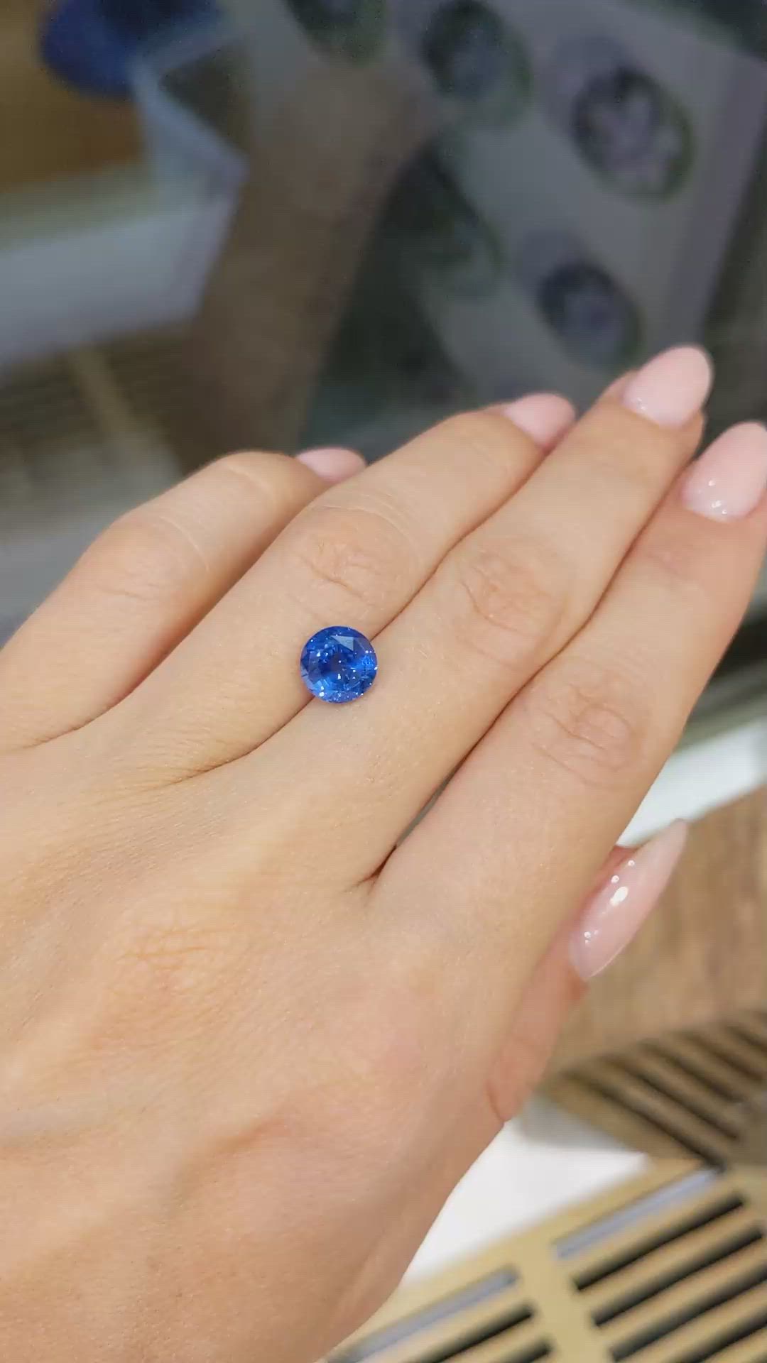 2.52 Ct. Blue Sapphire from Ceylon (Sri Lanka) Size Video