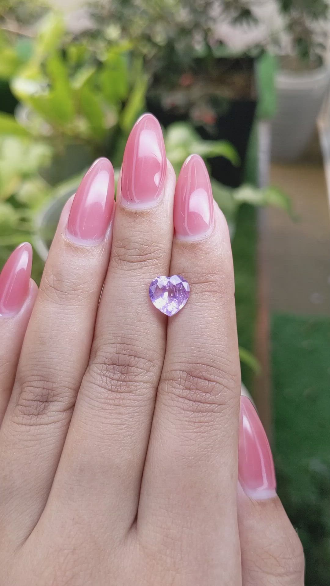 2.64 Ct. Pinkish Purple Sapphire from Ceylon (Sri Lanka) Size Video