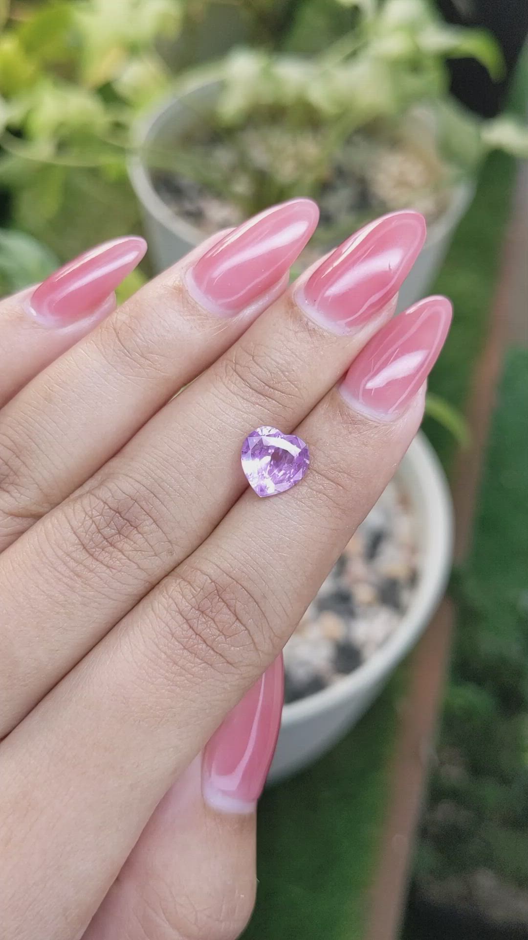 2.64 Ct. Pinkish Purple Sapphire from Ceylon (Sri Lanka) Size Video