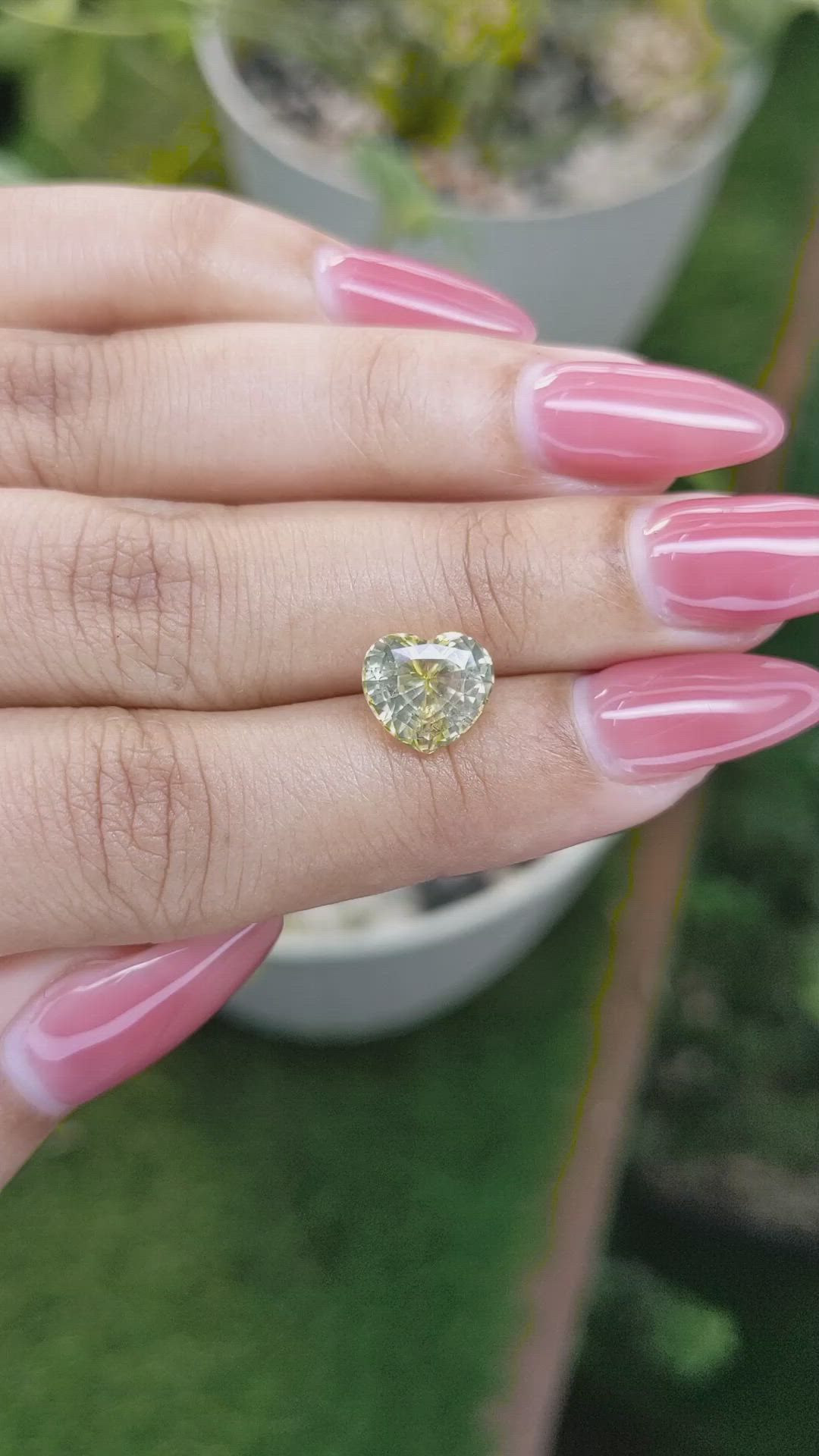 3.64 Ct. Yellow Sapphire from Ceylon (Sri Lanka) Size Video